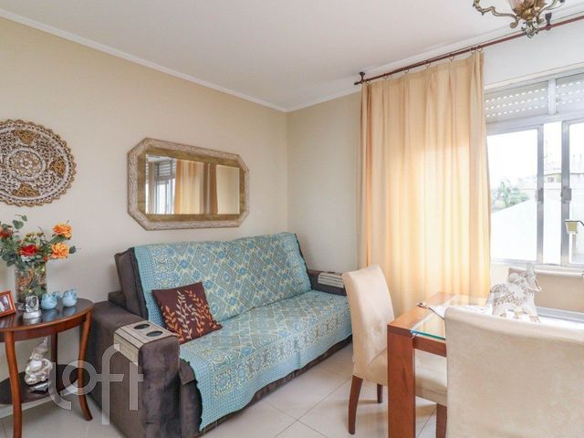 Apartamento com 194m², 3 dormitórios, 1 suíte, 2 vagas, Vila Ipiranga em Porto Alegre