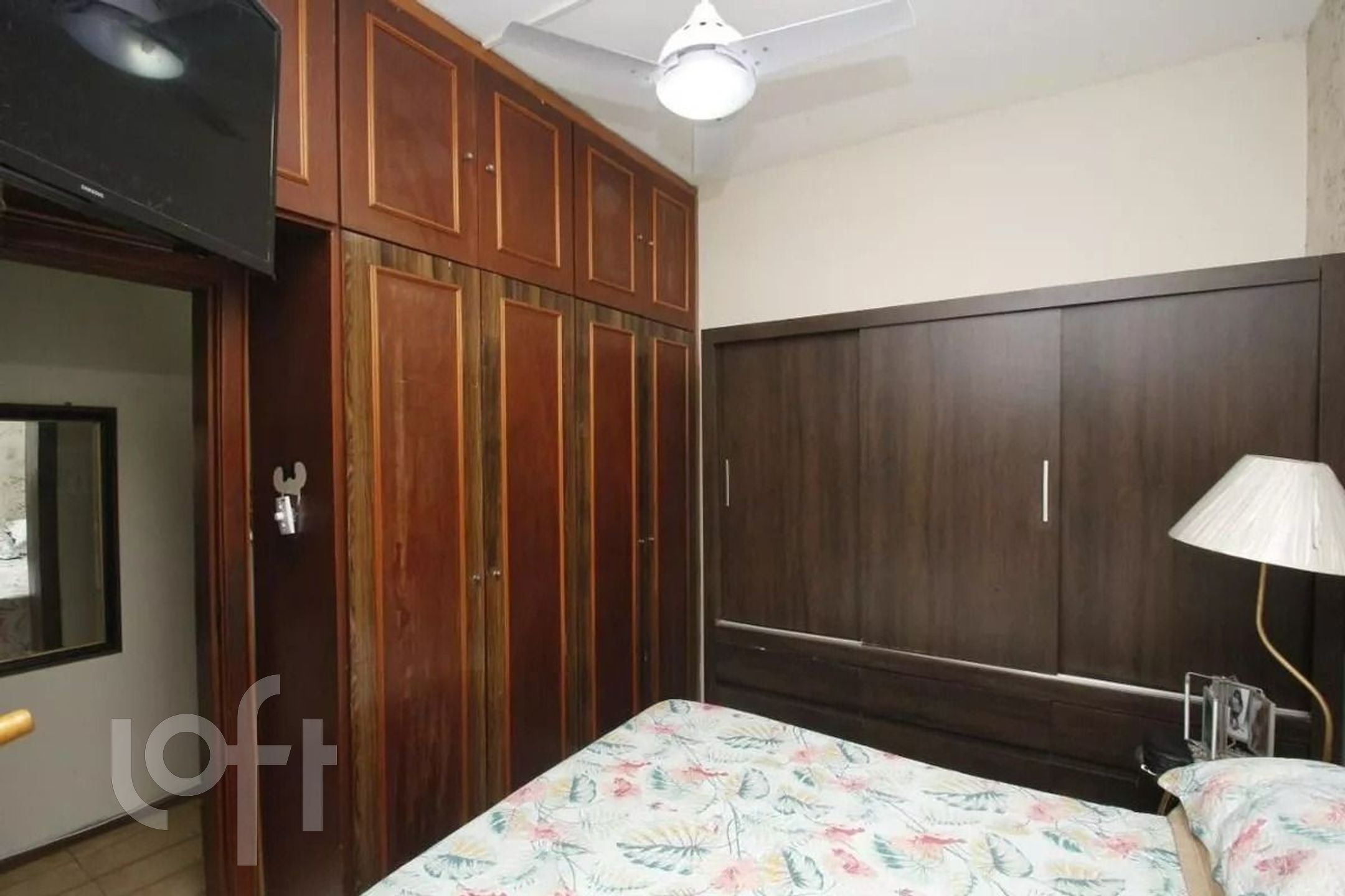 Apartamento à venda com 2 quartos, 75m² - Foto 10