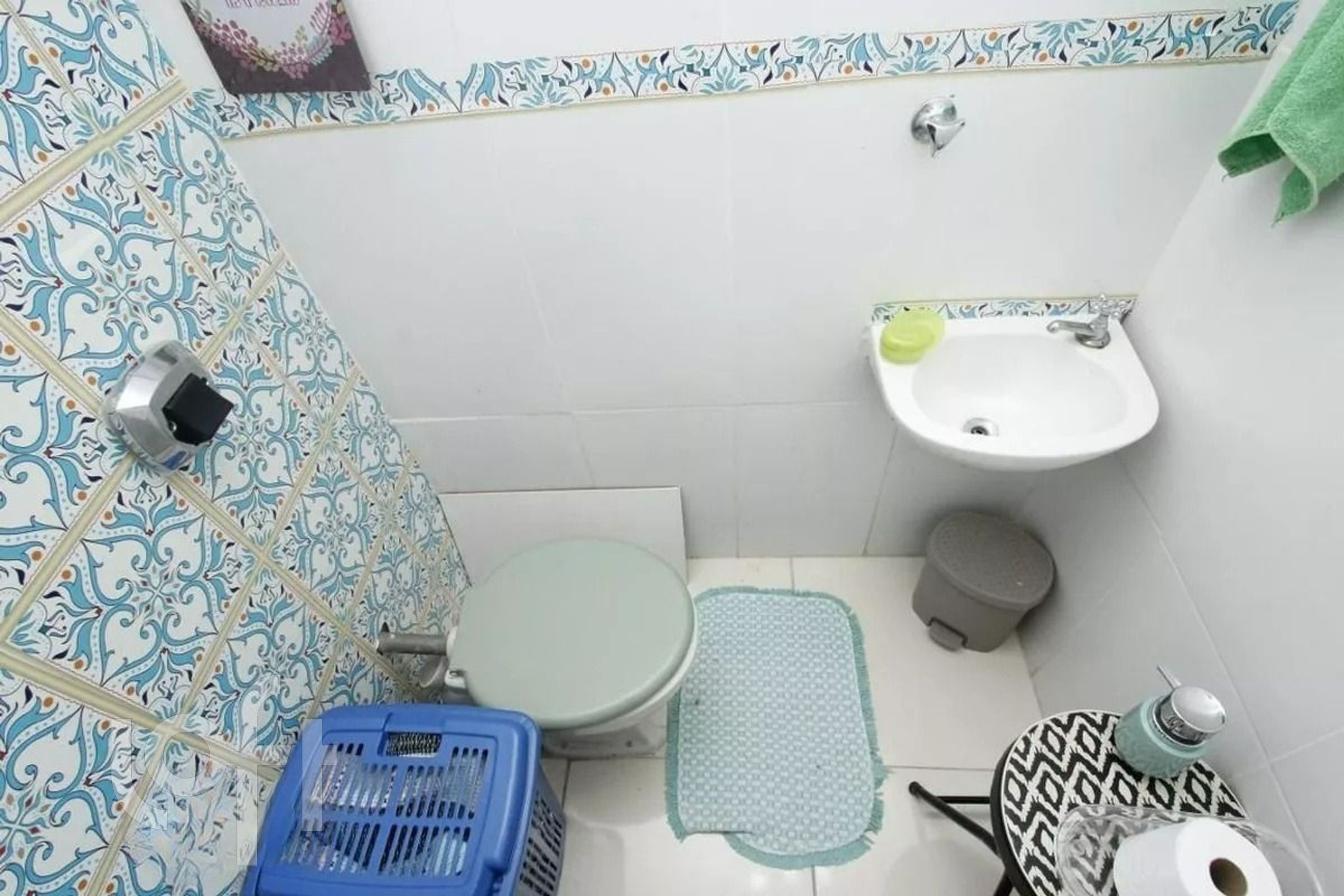 Apartamento à venda com 2 quartos, 75m² - Foto 12