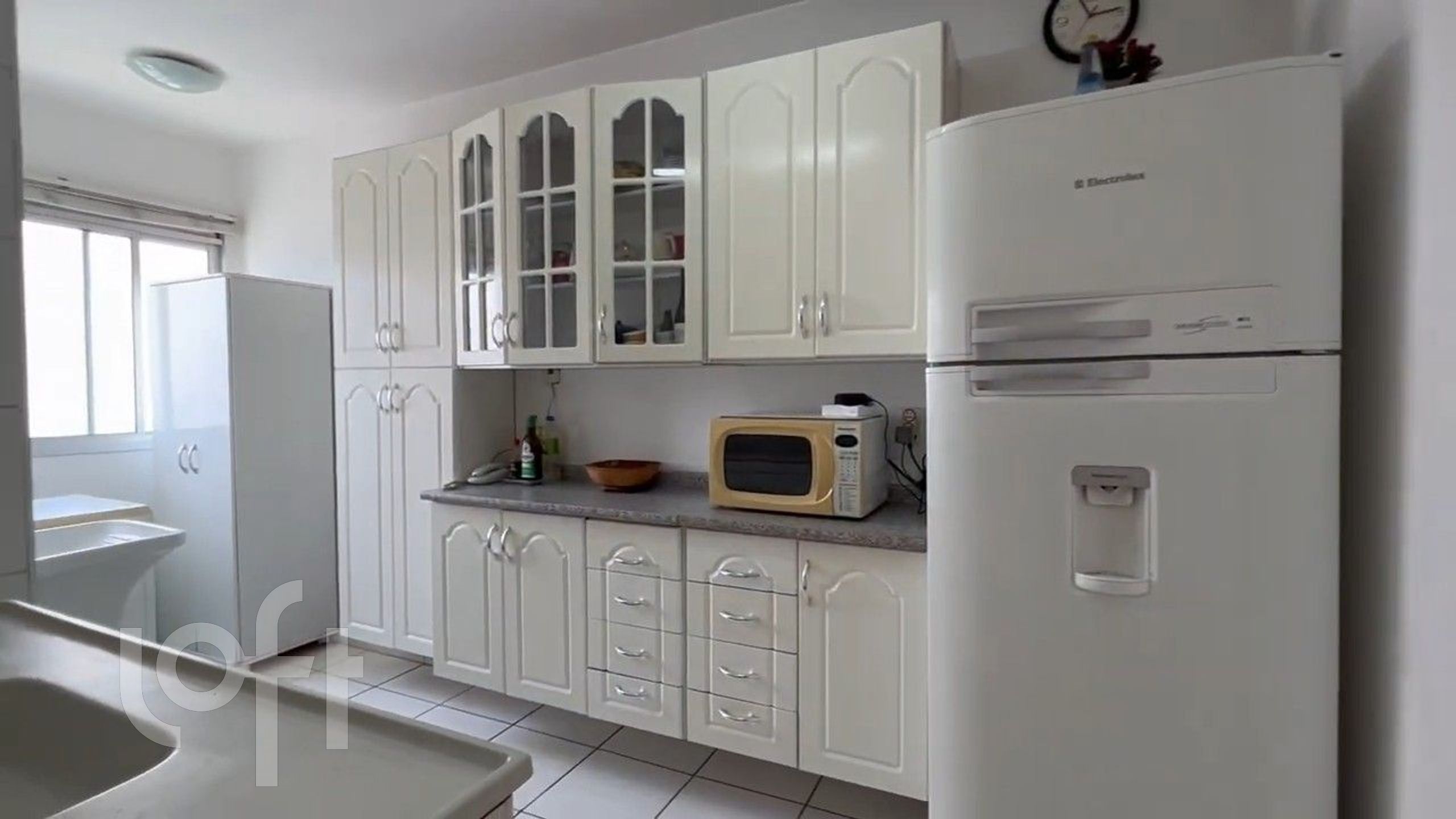 Apartamento à venda com 2 quartos, 48m² - Foto 18