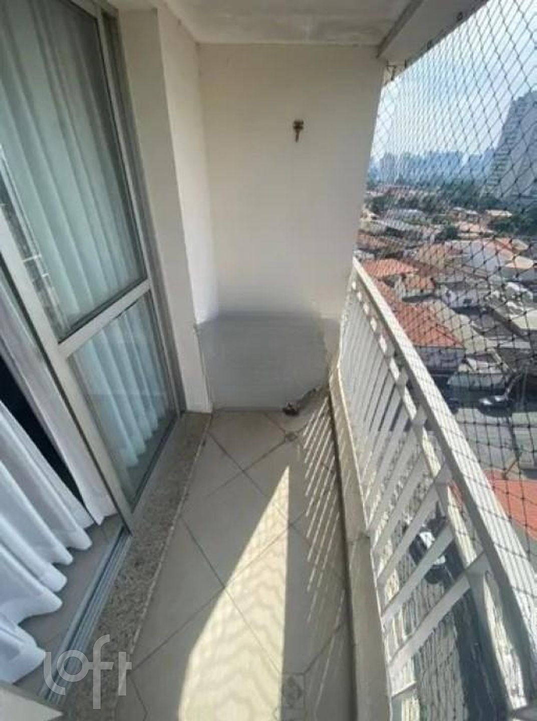 Apartamento à venda com 3 quartos, 75m² - Foto 1