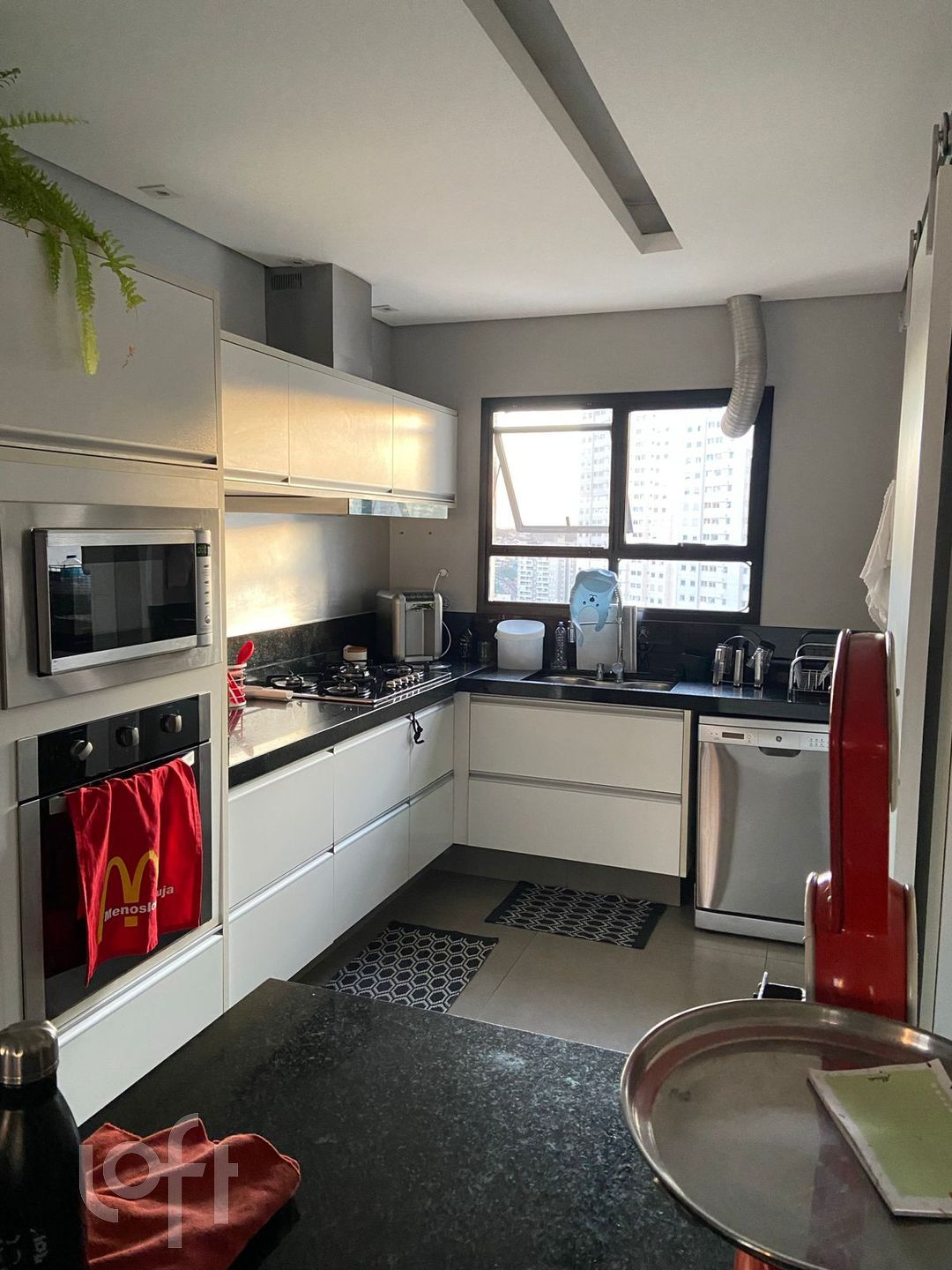 Apartamento à venda com 4 quartos, 105m² - Foto 3