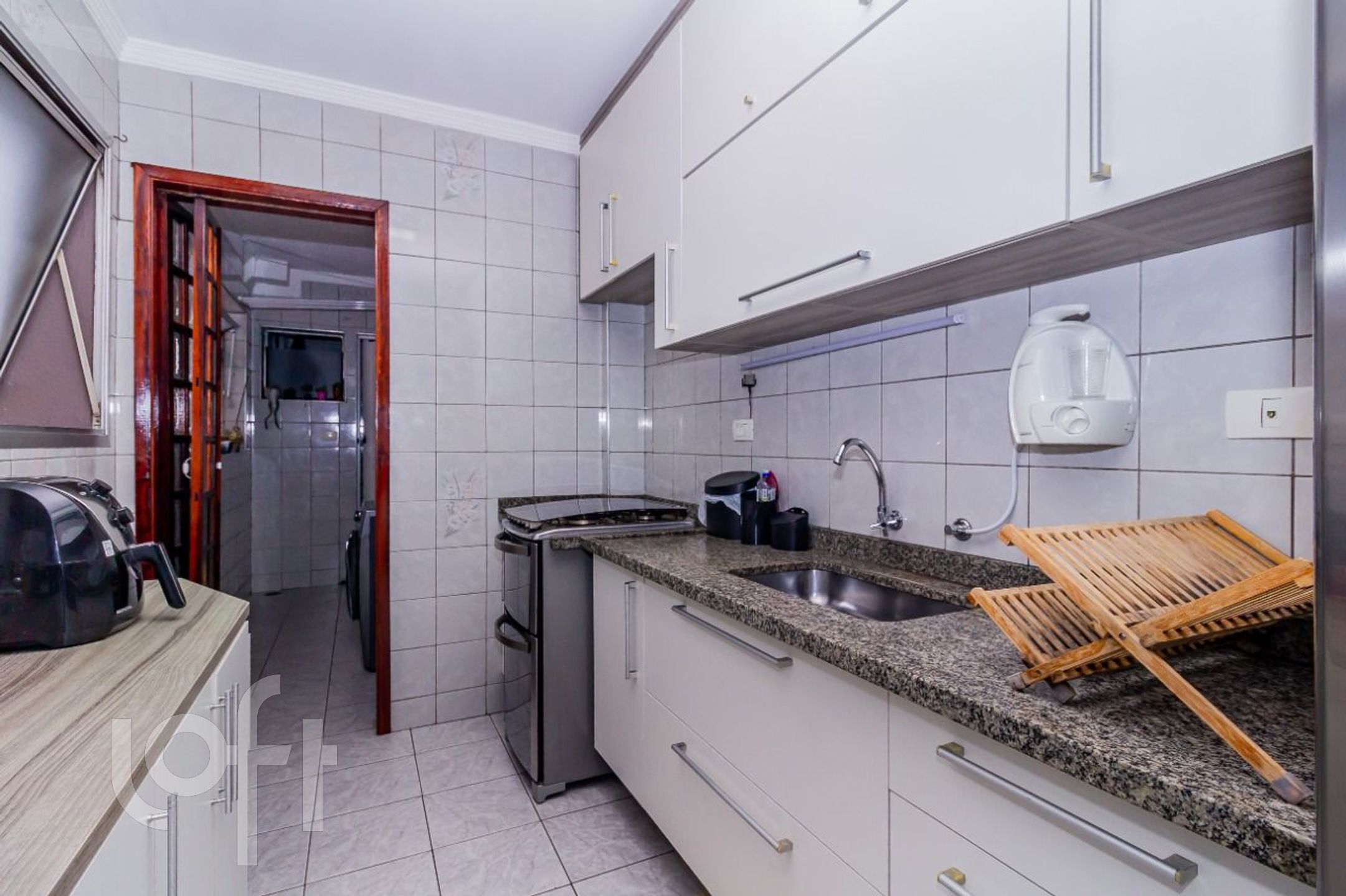 Apartamento à venda com 3 quartos, 74m² - Foto 22