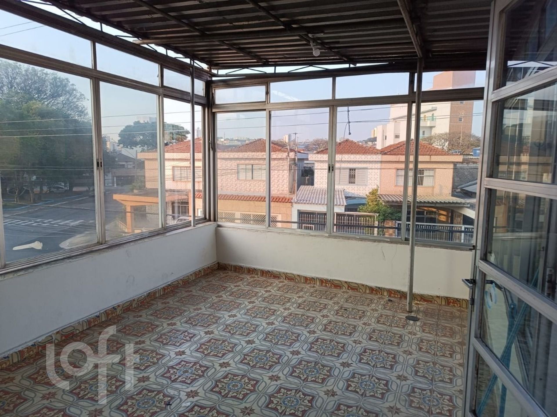 Casa à venda com 2 quartos, 400m² - Foto 8