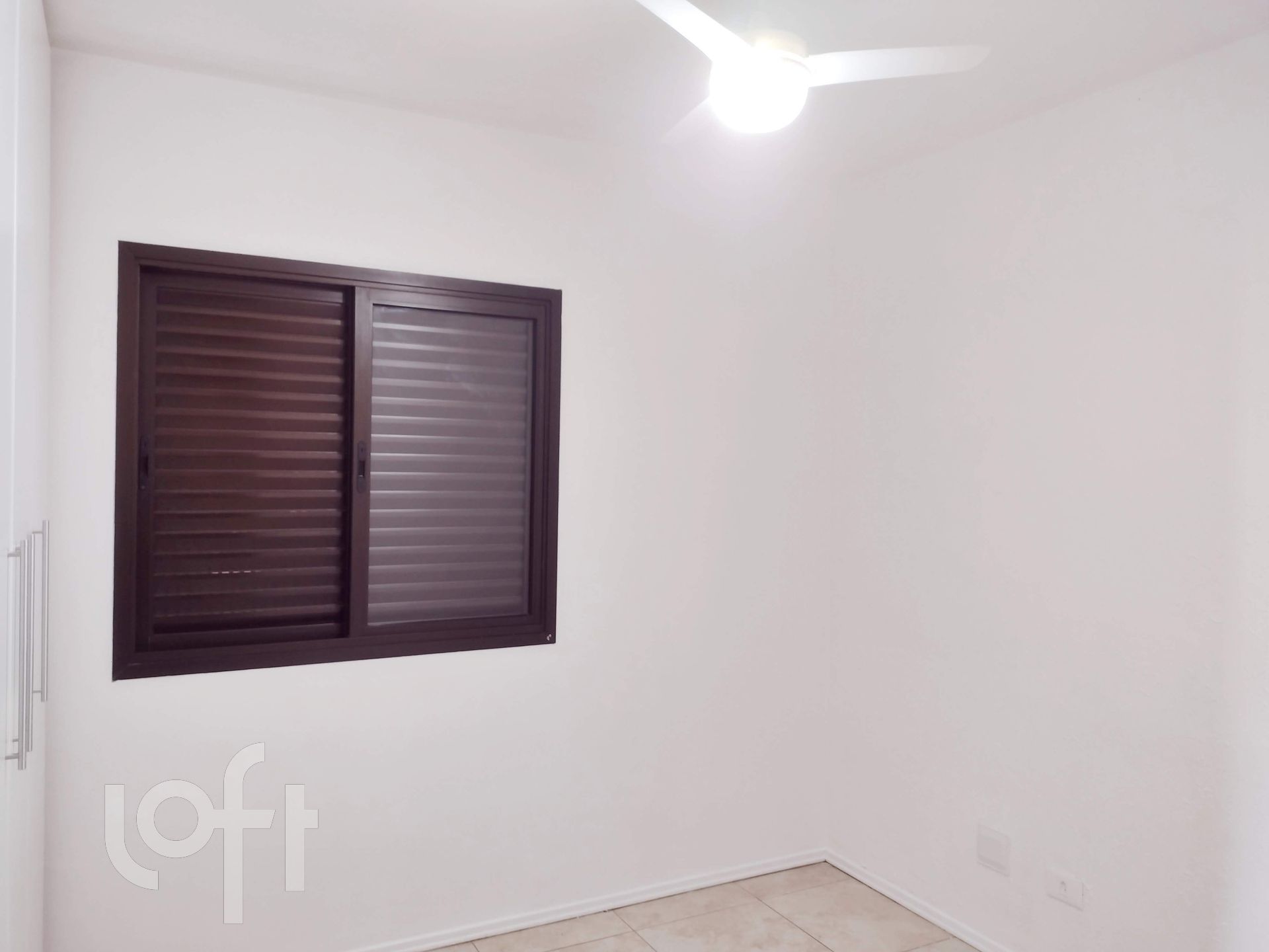 Apartamento à venda com 1 quarto, 82m² - Foto 9