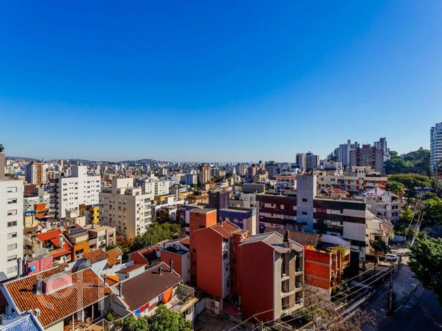 Apartamento com 207m², 3 dormitórios, 1 suíte, 2 vagas, Bela Vista em Porto Alegre