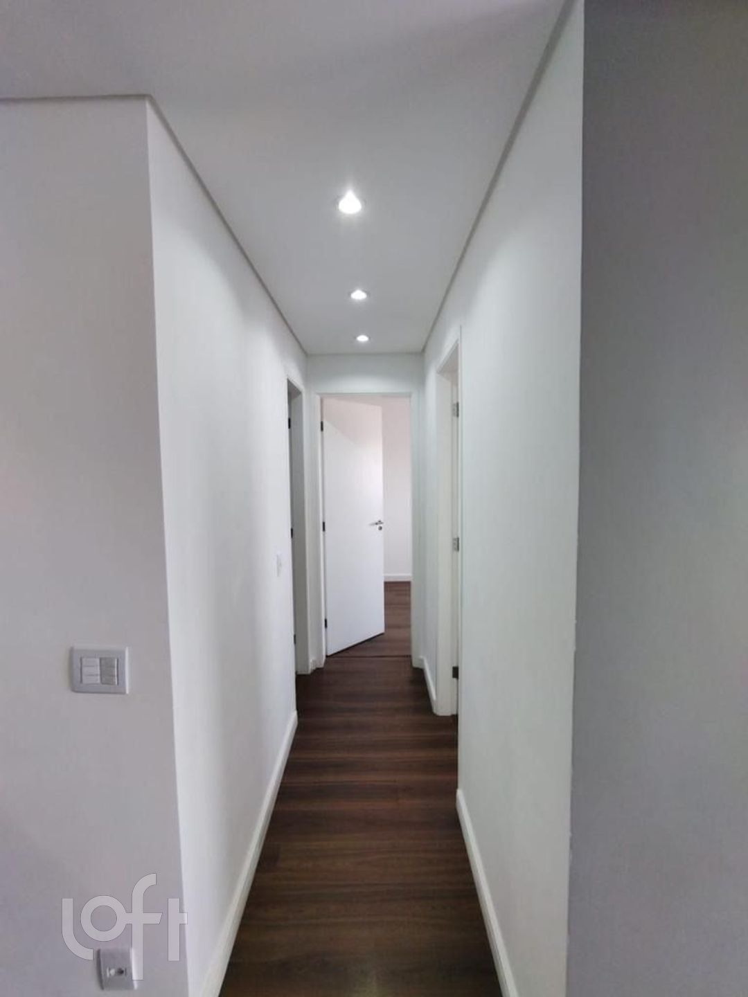 Apartamento à venda com 2 quartos, 63m² - Foto 4