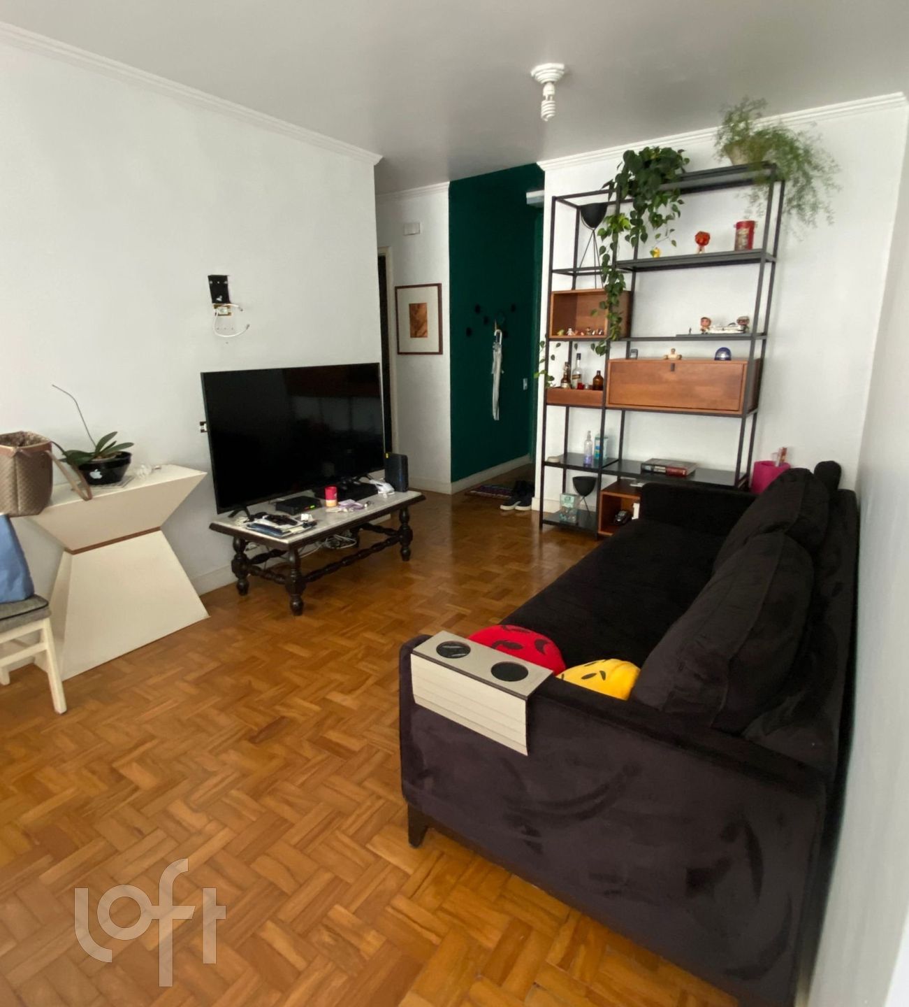 Apartamento à venda com 1 quarto, 57m² - Foto 1