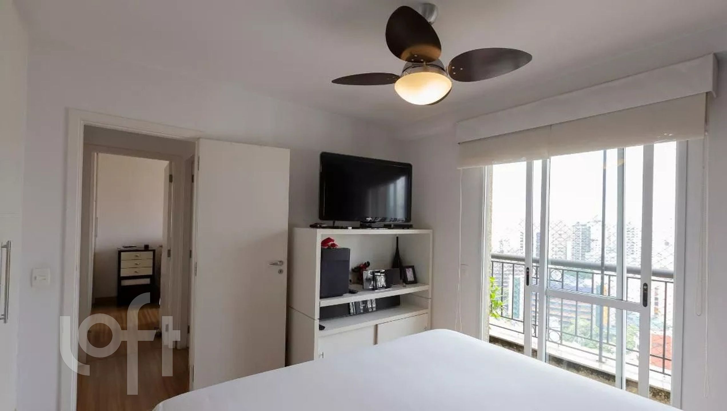 Apartamento à venda com 2 quartos, 58m² - Foto 17