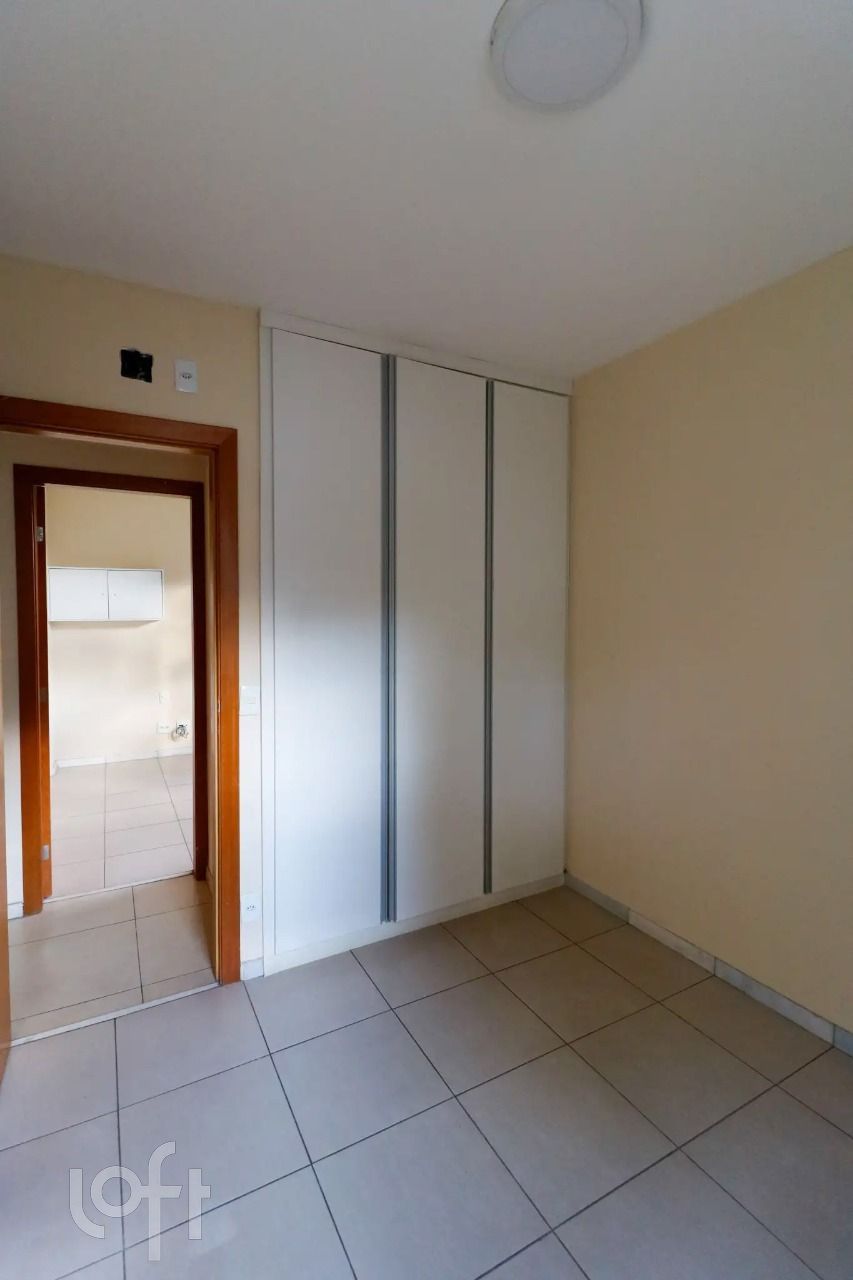 Apartamento à venda com 3 quartos, 130m² - Foto 10