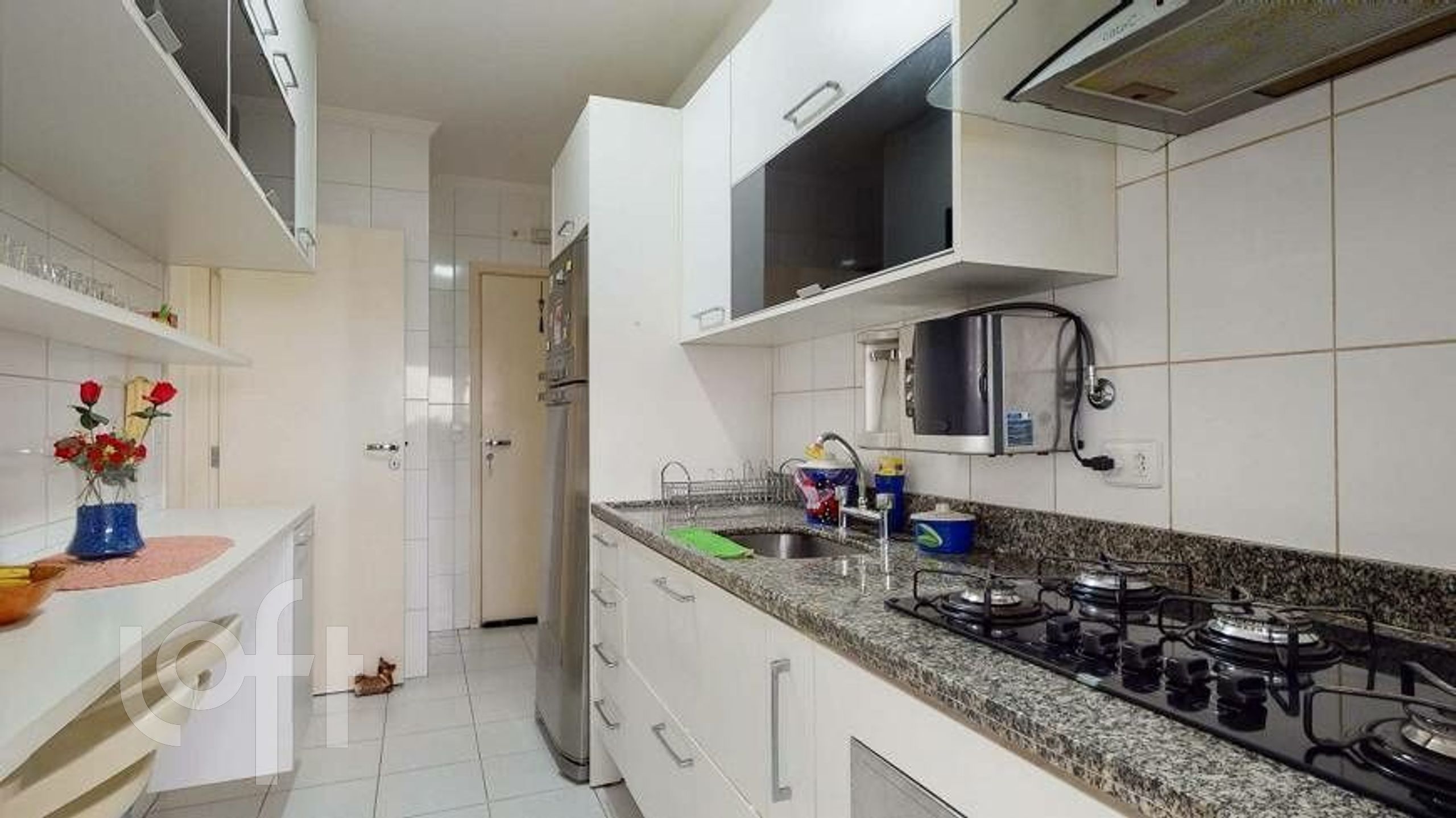 Apartamento à venda com 3 quartos, 86m² - Foto 17