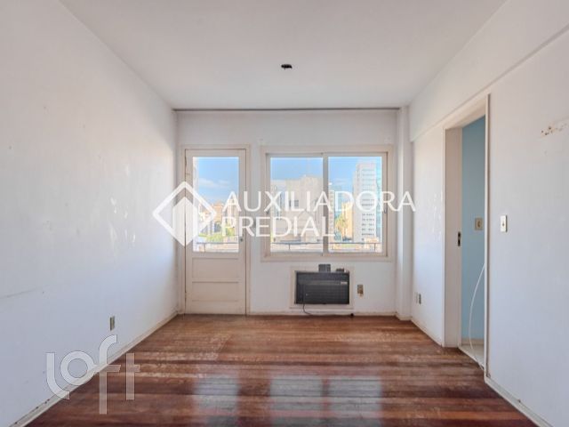 Apartamento com 88m², 2 dormitórios, 1 suíte, 1 vaga, Moinhos de Vento em Porto Alegre