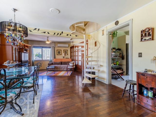 Apartamento com 300m², 3 dormitórios, 1 suíte, 2 vagas, Três Figueiras em Porto Alegre