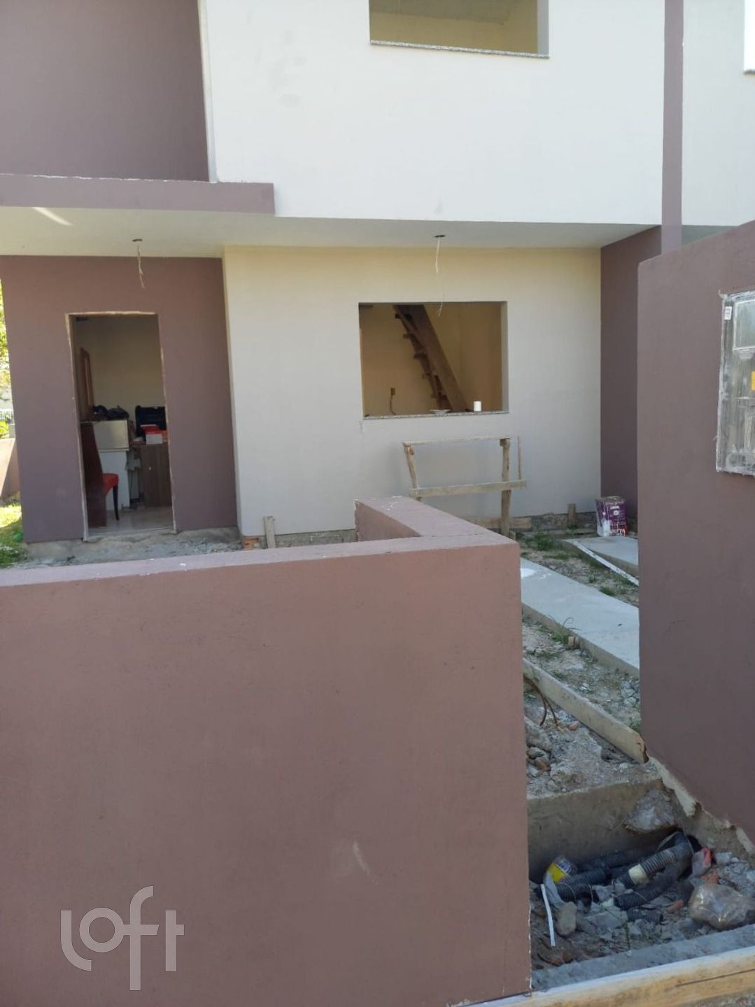 Casa Residencial com 94m², 2 quartos, 1 garagem, no bairro Alto Ribeirão em Florianópolis