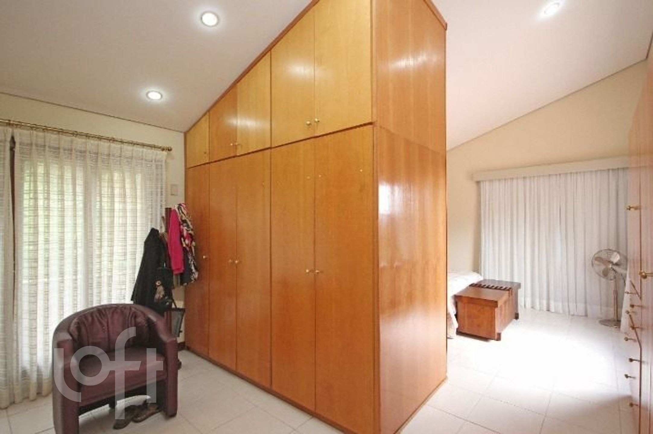 Casa de Condomínio à venda com 4 quartos, 557m² - Foto 11