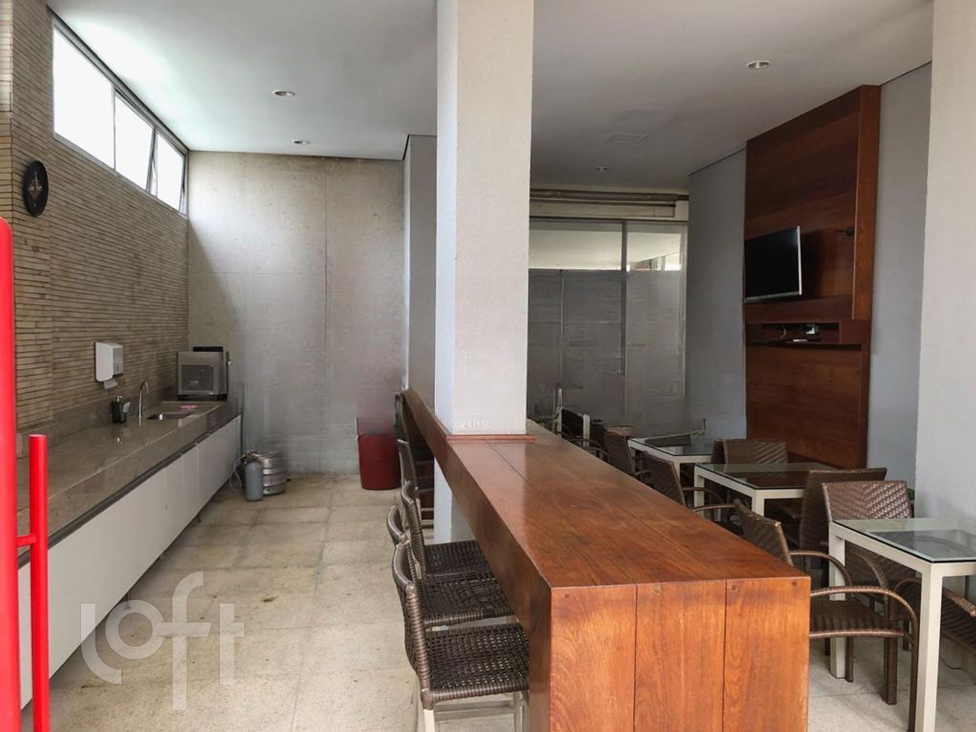 Apartamento à venda com 3 quartos, 167m² - Foto 32