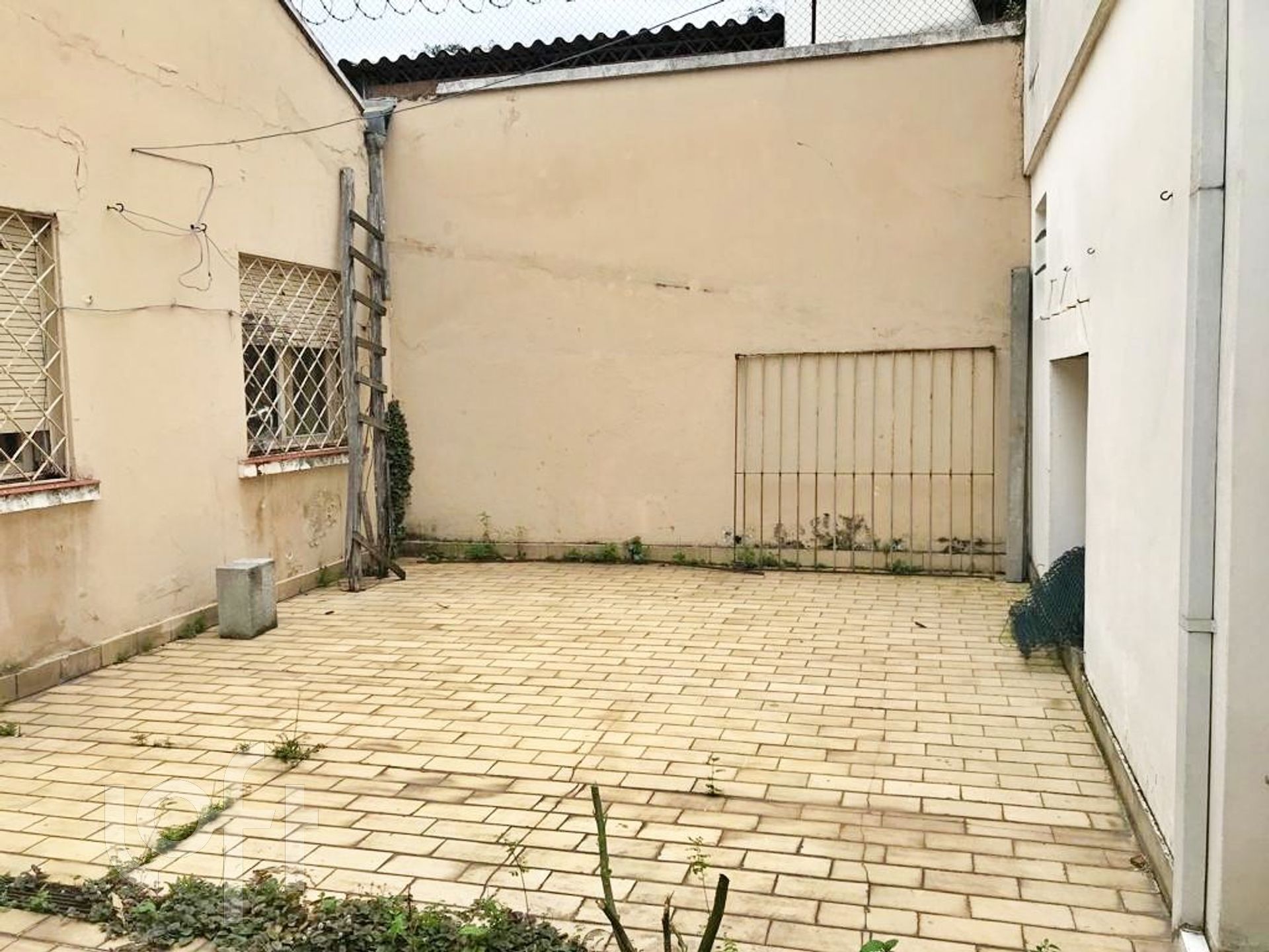 Casa à venda com 4 quartos, 400m² - Foto 16