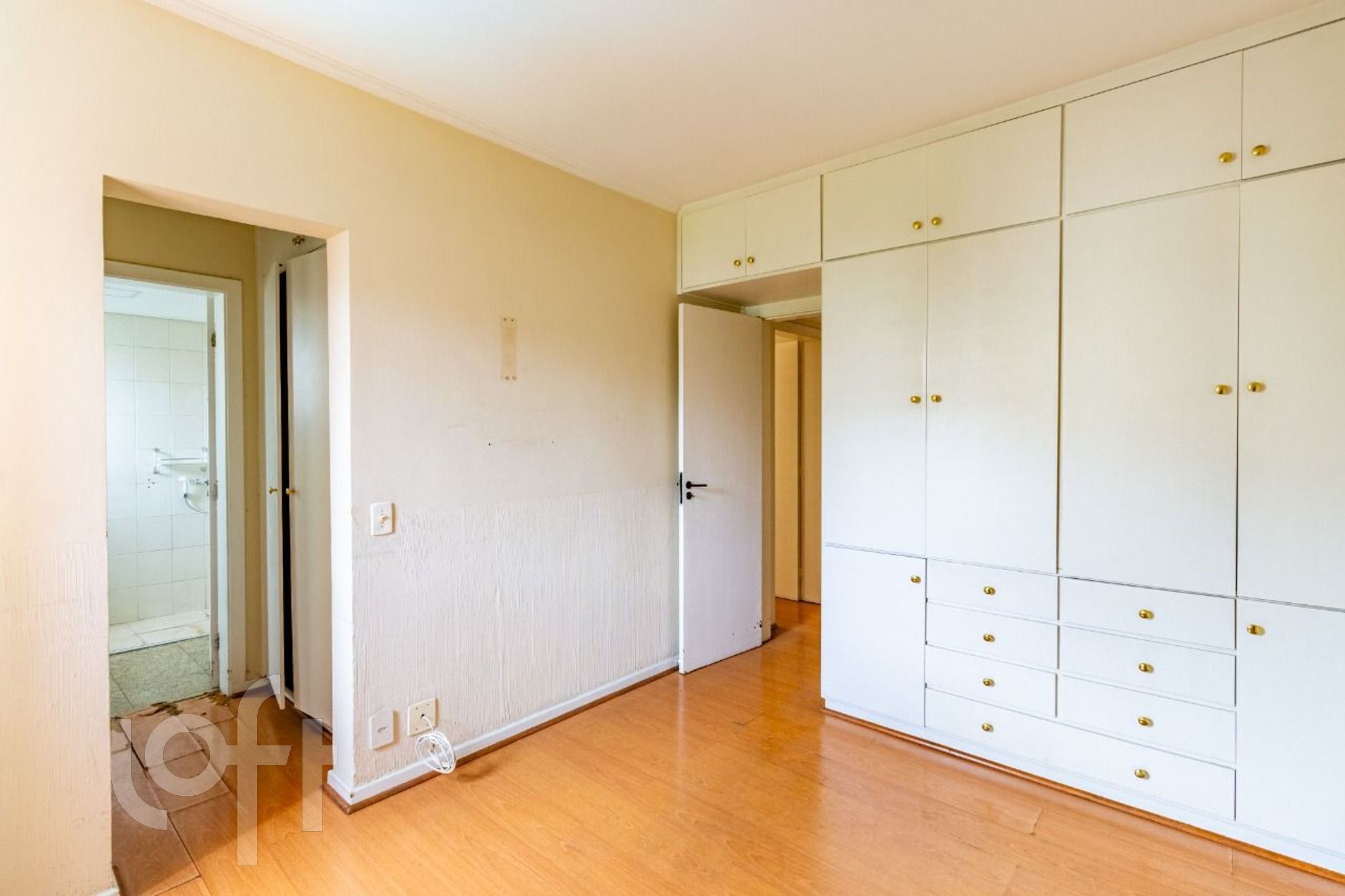 Apartamento à venda com 4 quartos, 133m² - Foto 14