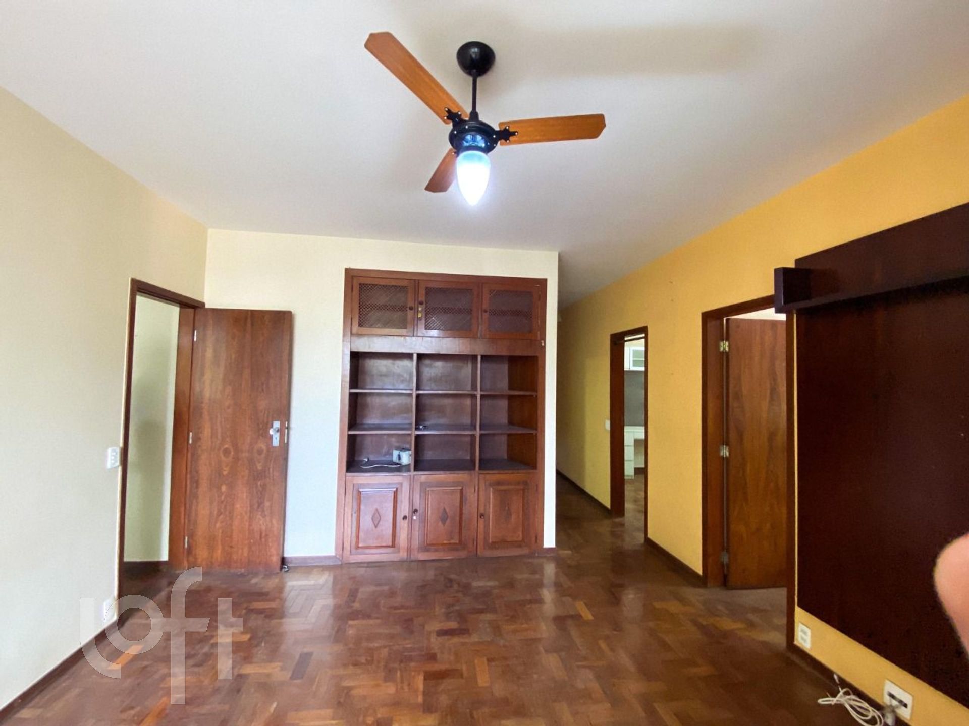 Apartamento à venda com 4 quartos, 240m² - Foto 3