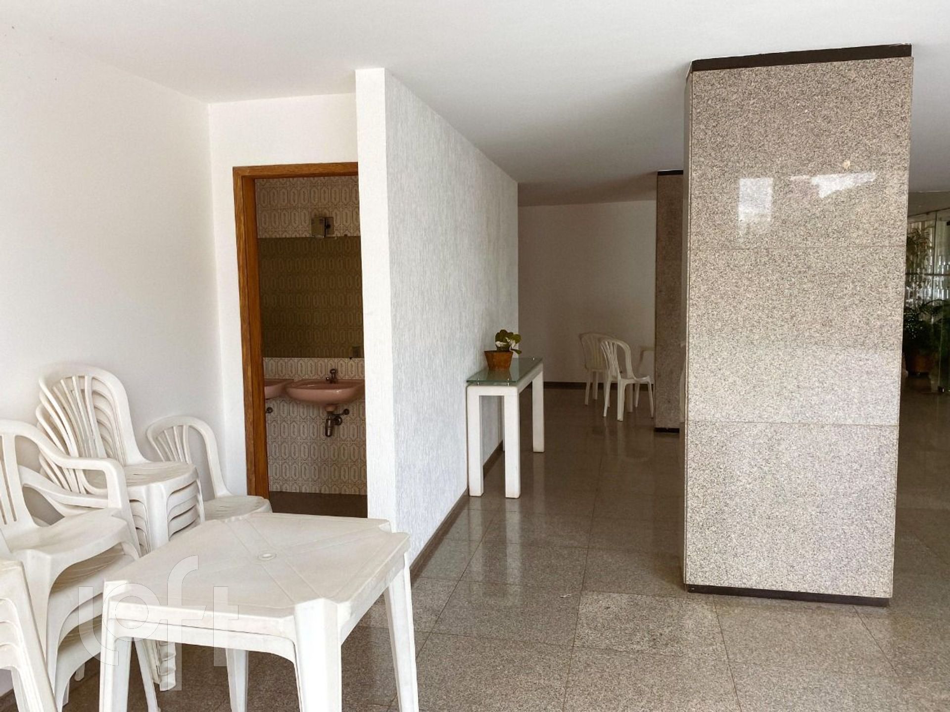 Apartamento à venda com 4 quartos, 240m² - Foto 20