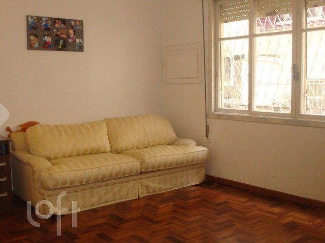 Apartamento com 88m², 3 dormitórios, 1 suíte, Menino Deus em Porto Alegre