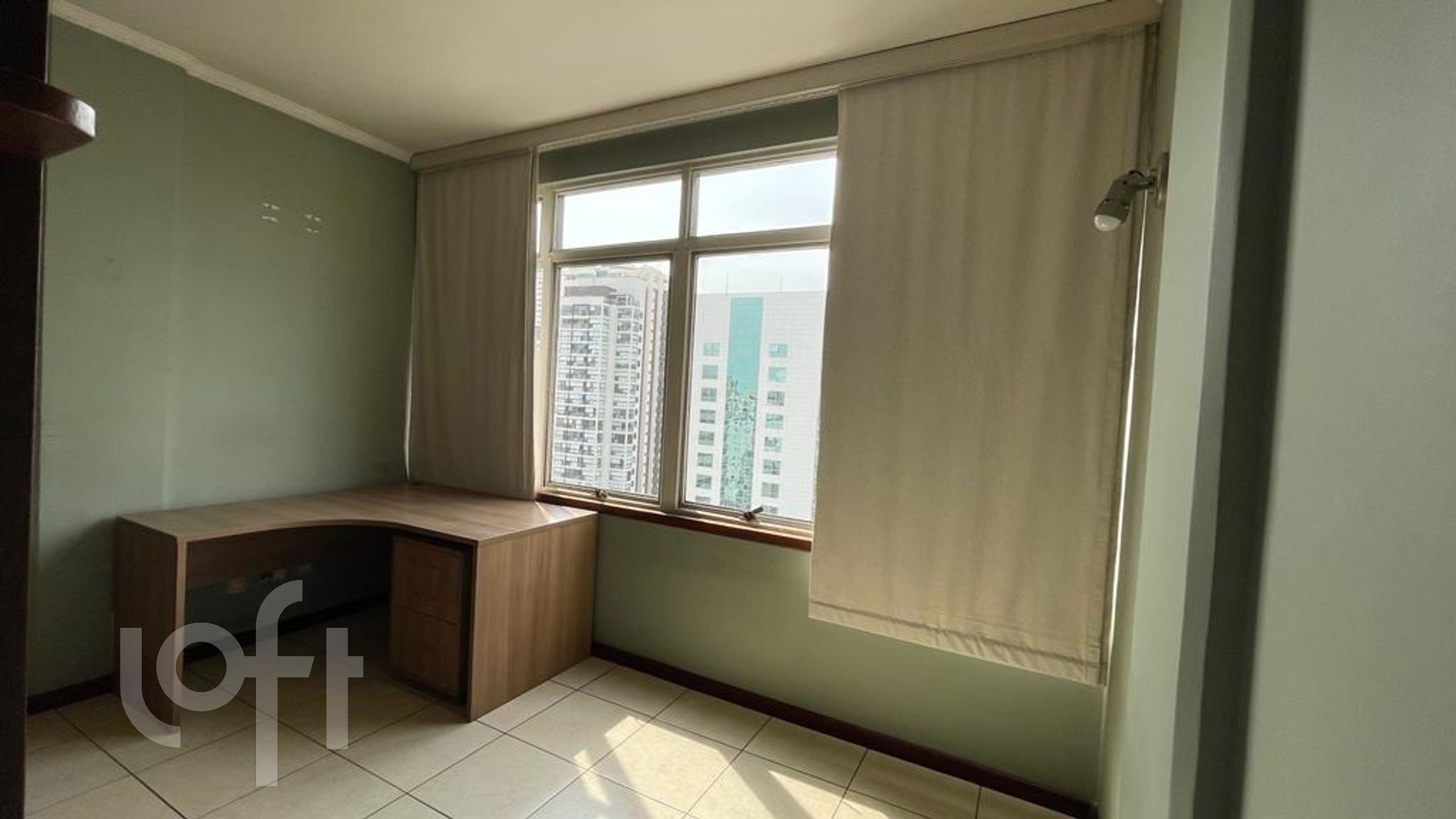 Apartamento à venda com 3 quartos, 141m² - Foto 10