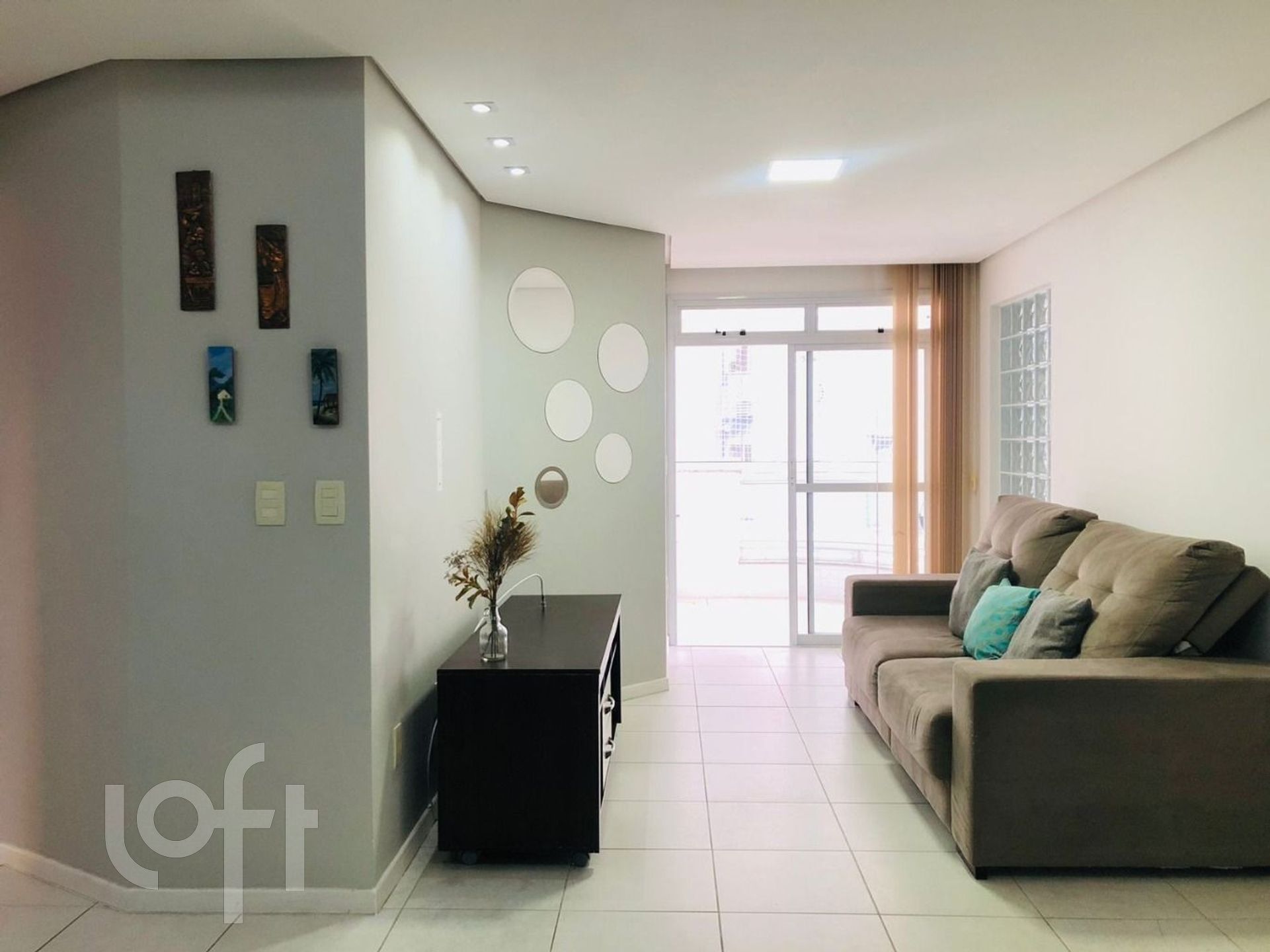 Apartamentos com 103m², 3 quartos, 1 suíte, 1 garagem, no bairro Itacorubi em Florianópolis