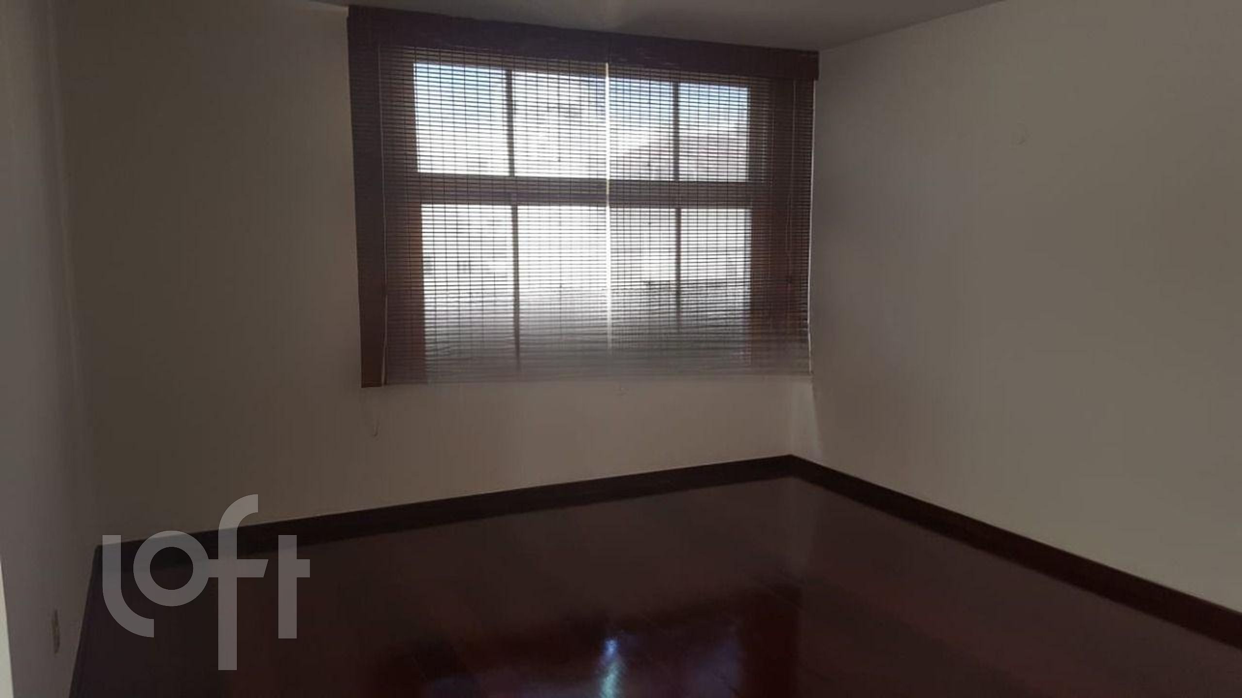 Apartamento à venda com 4 quartos, 207m² - Foto 9