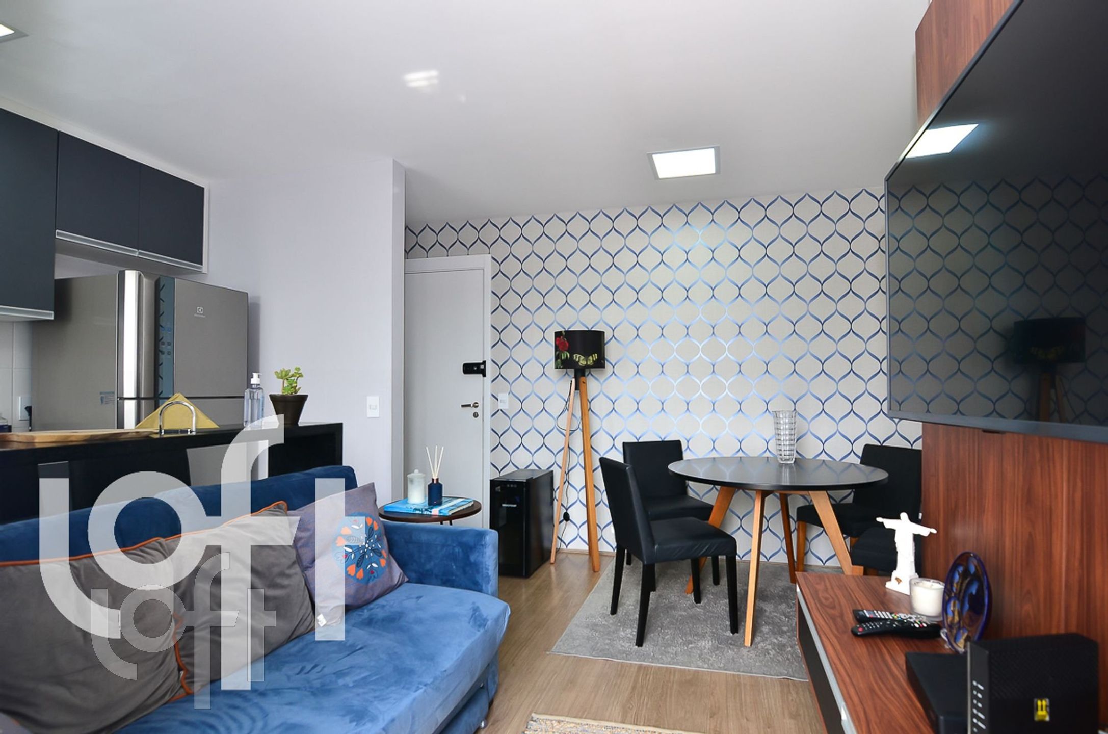 Apartamento à venda com 2 quartos, 45m² - Foto 9