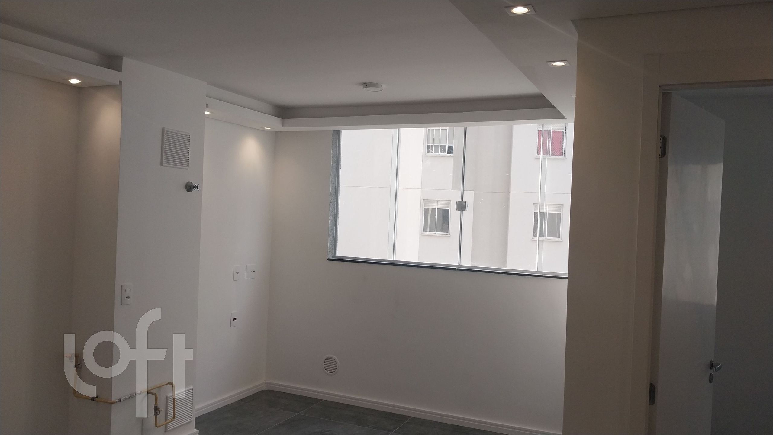 Apartamento à venda com 2 quartos, 48m² - Foto 1