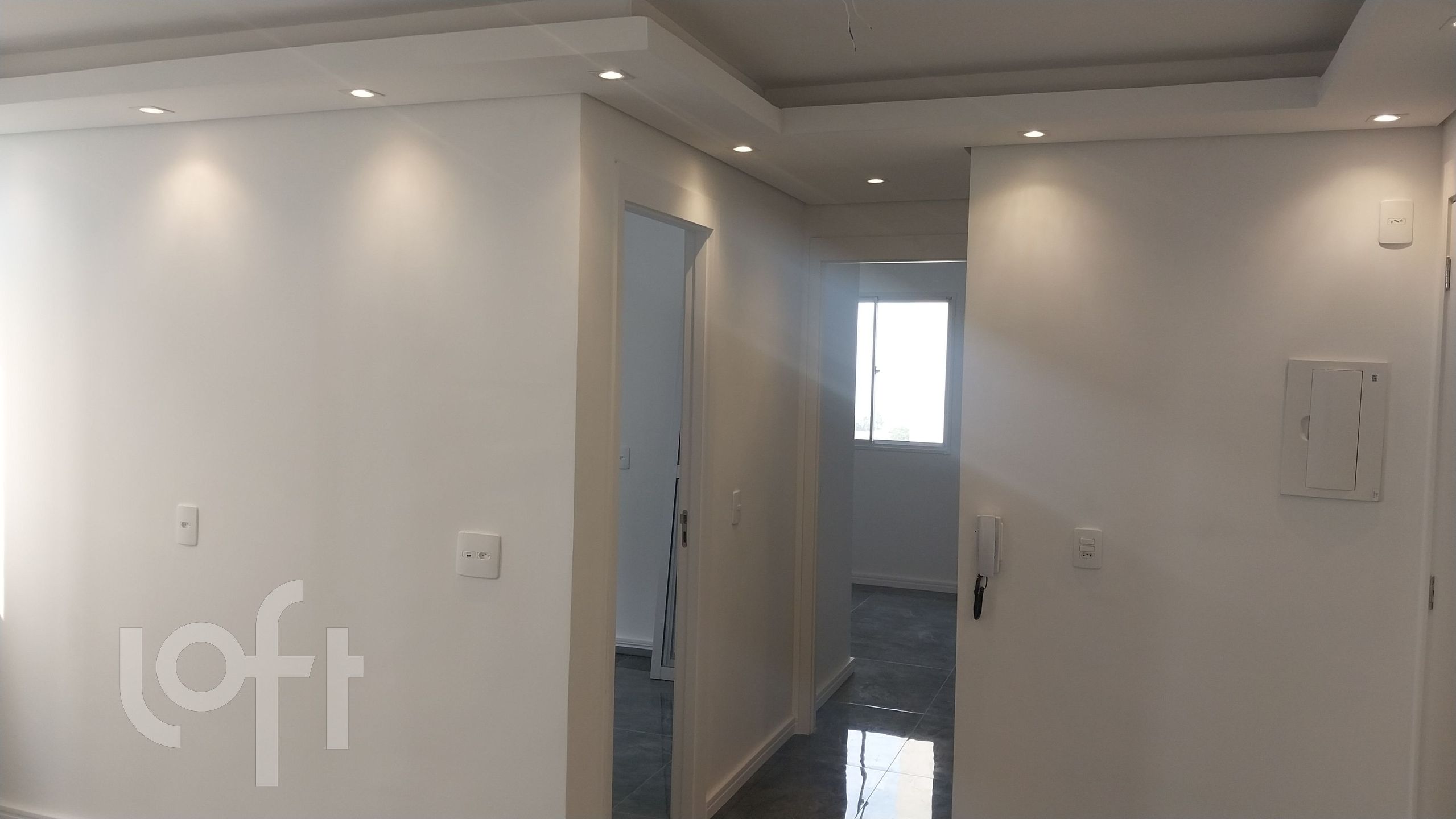 Apartamento à venda com 2 quartos, 48m² - Foto 2