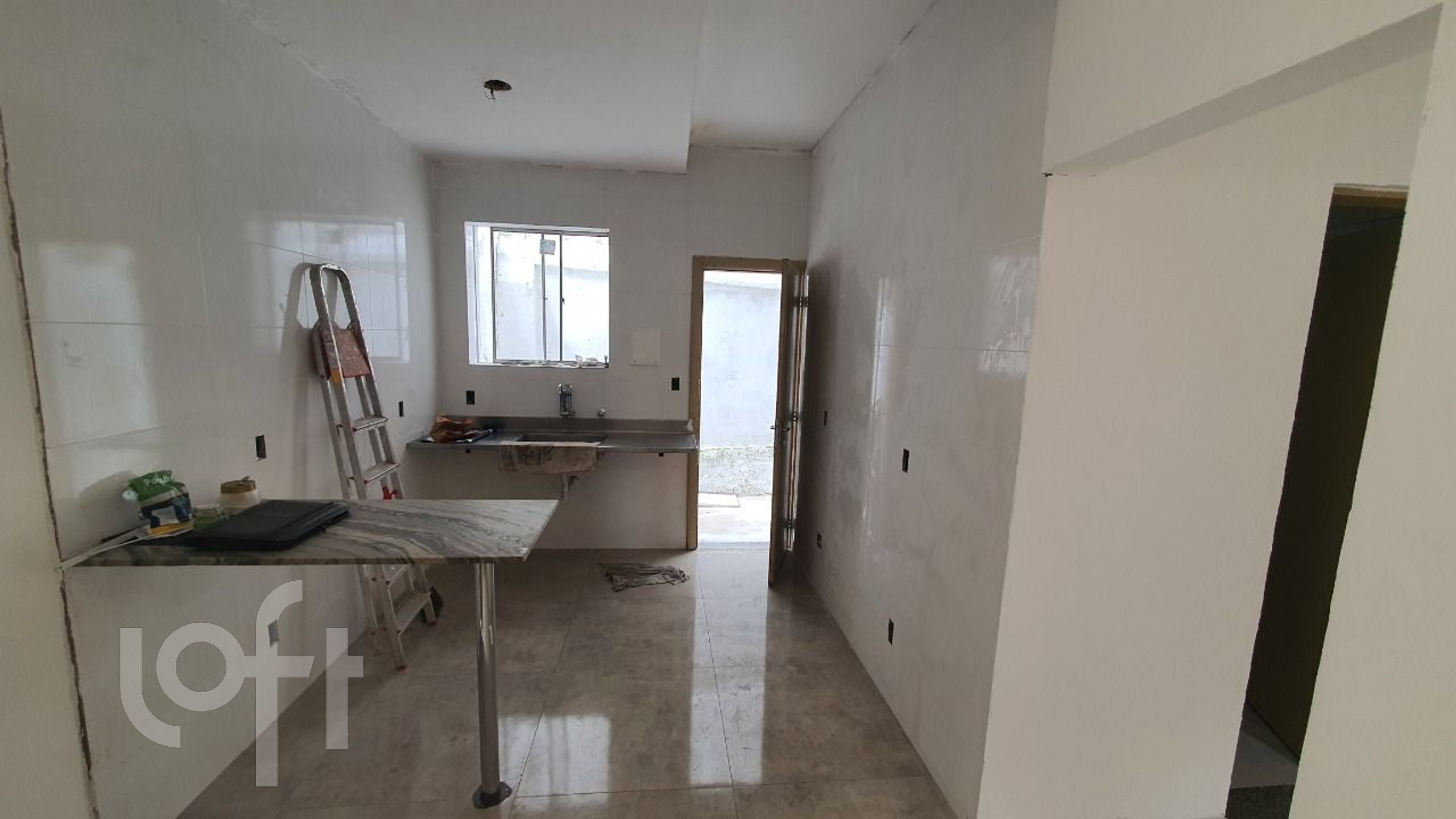 Casa à venda com 5 quartos, 320m² - Foto 17