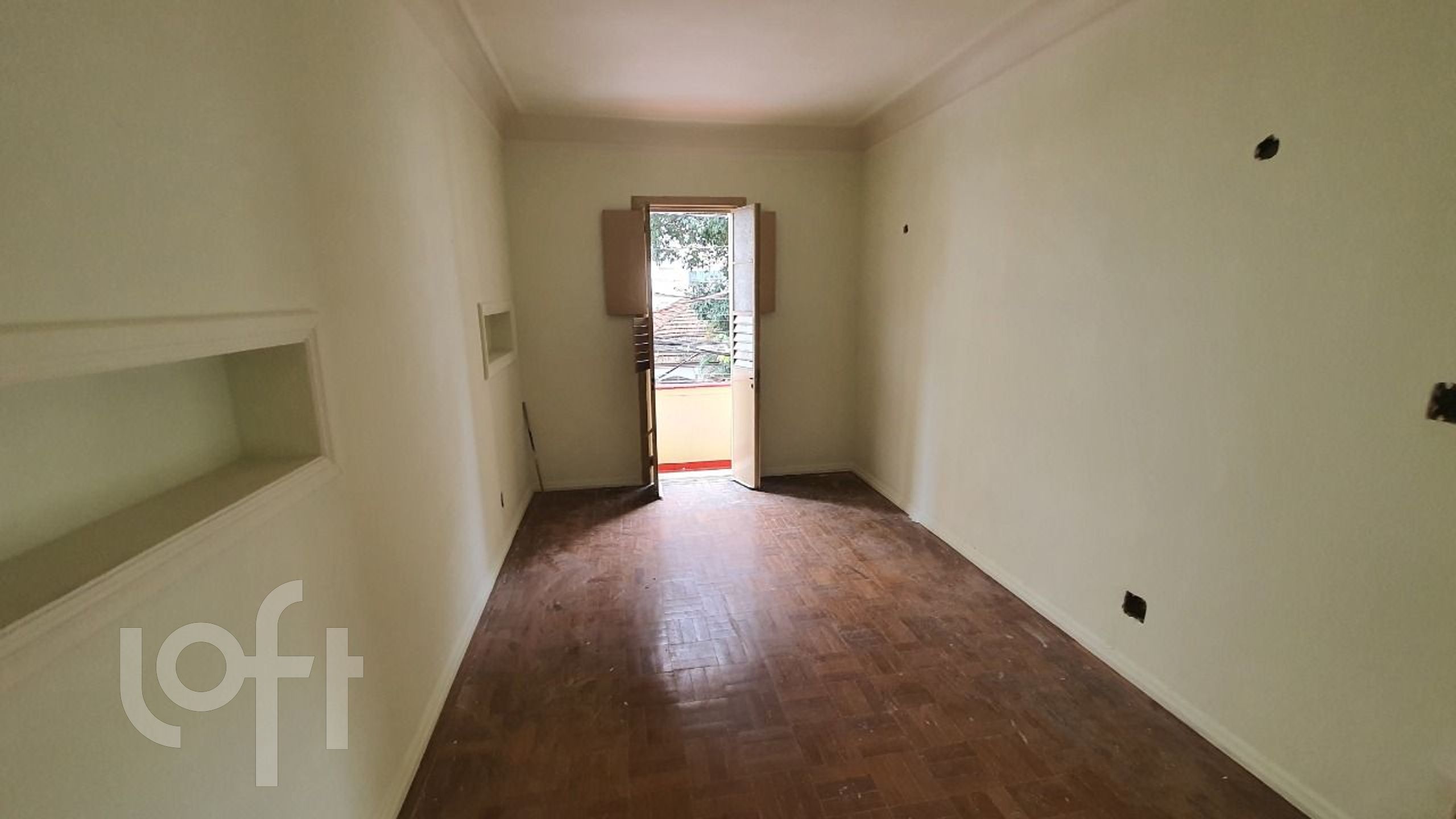 Casa à venda com 5 quartos, 320m² - Foto 7