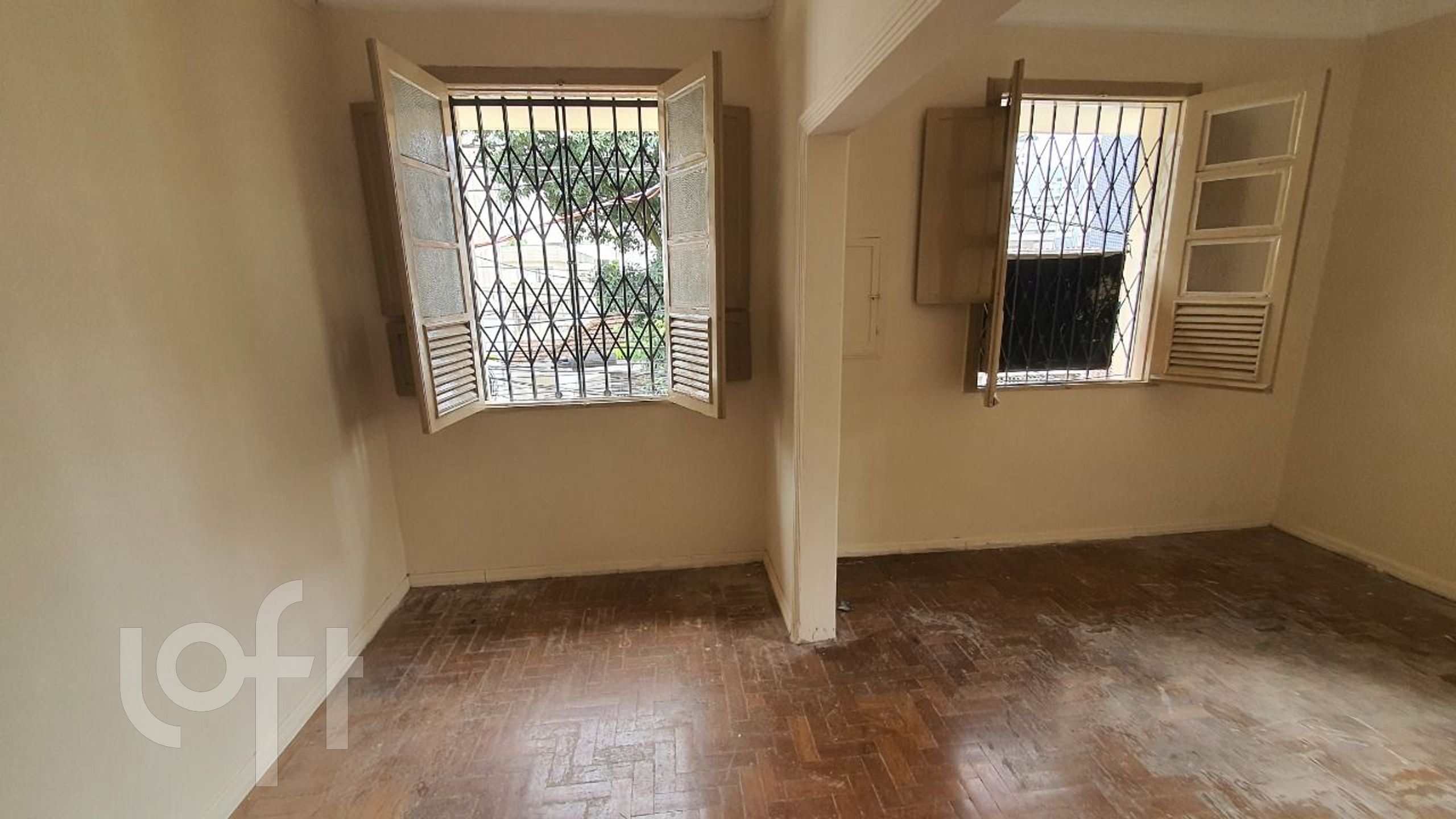 Casa à venda com 5 quartos, 320m² - Foto 11