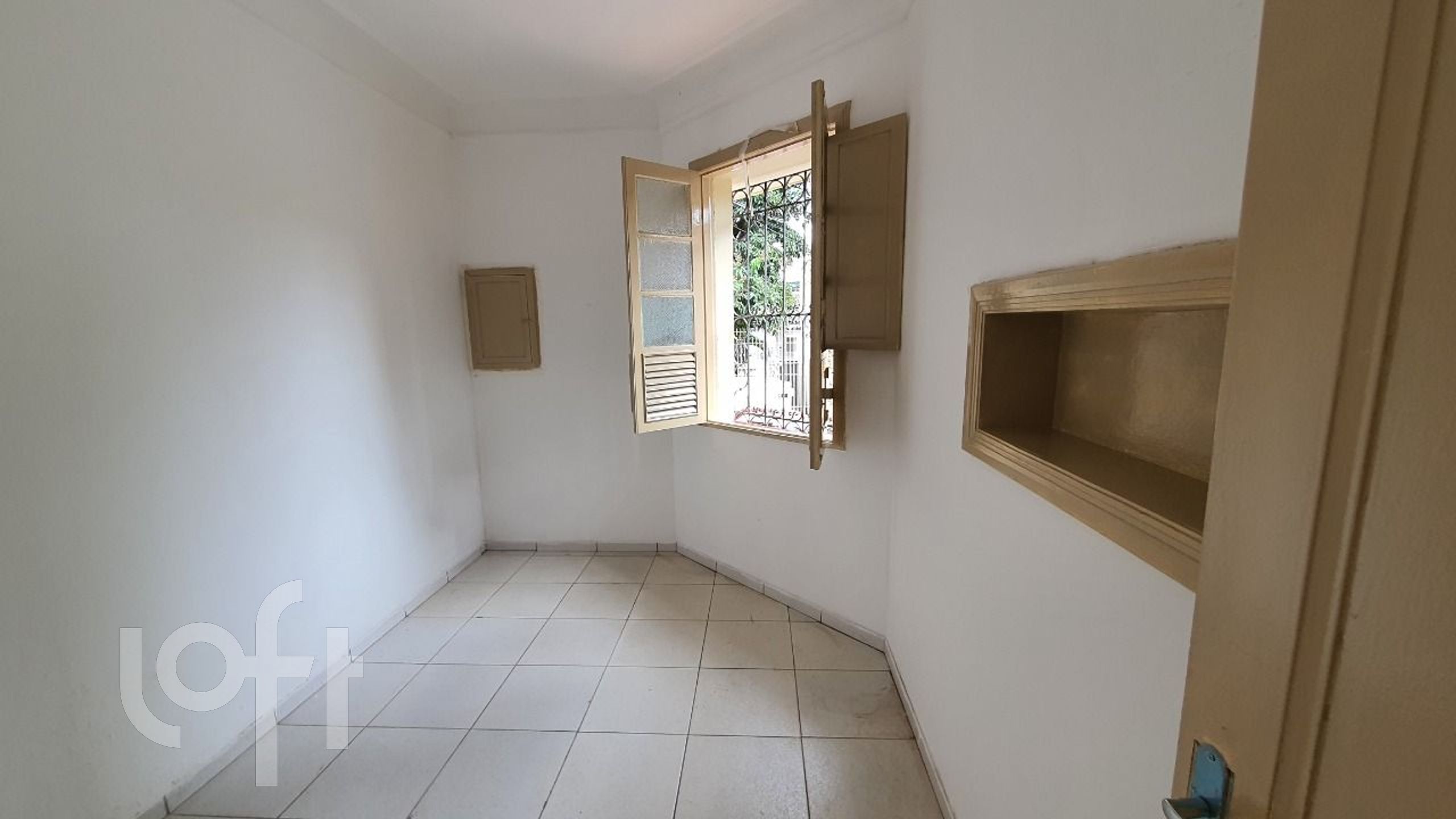 Casa à venda com 5 quartos, 320m² - Foto 3