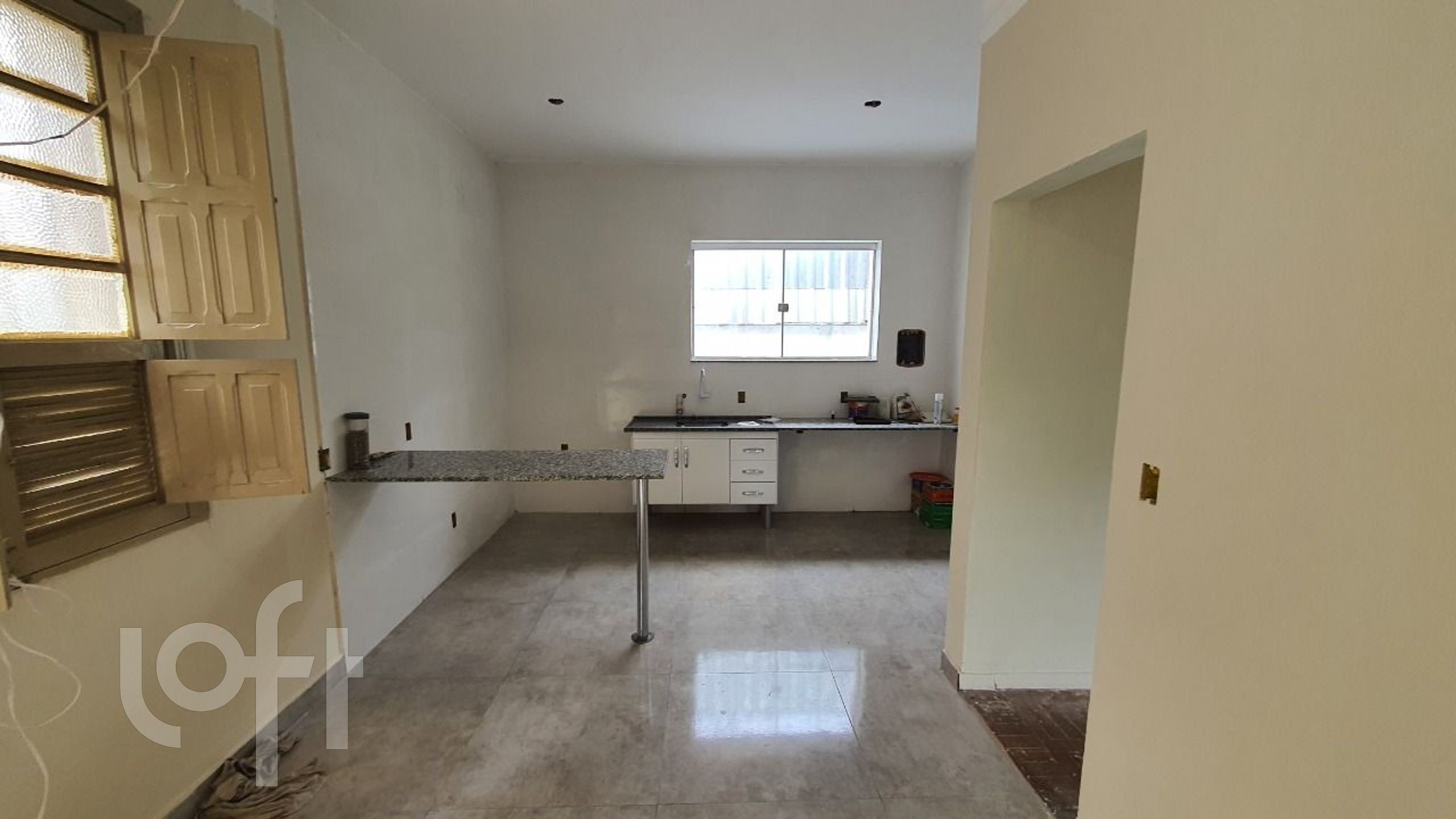 Casa à venda com 5 quartos, 320m² - Foto 16