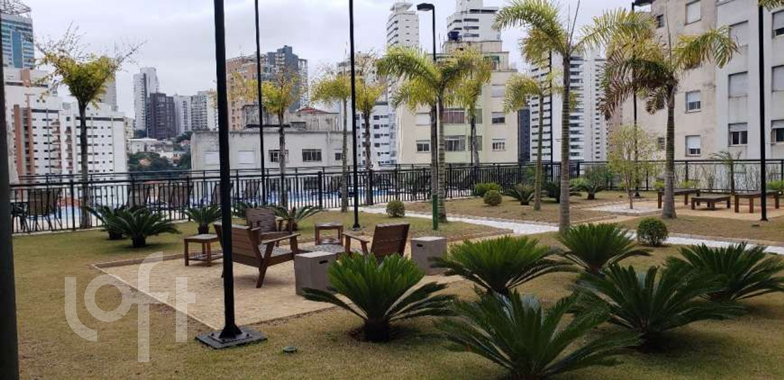 Apartamento à venda com 1 quarto, 37m² - Foto 12