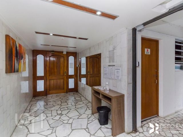 Apartamento com 92m², 3 dormitórios, 1 vaga, Santana em Porto Alegre