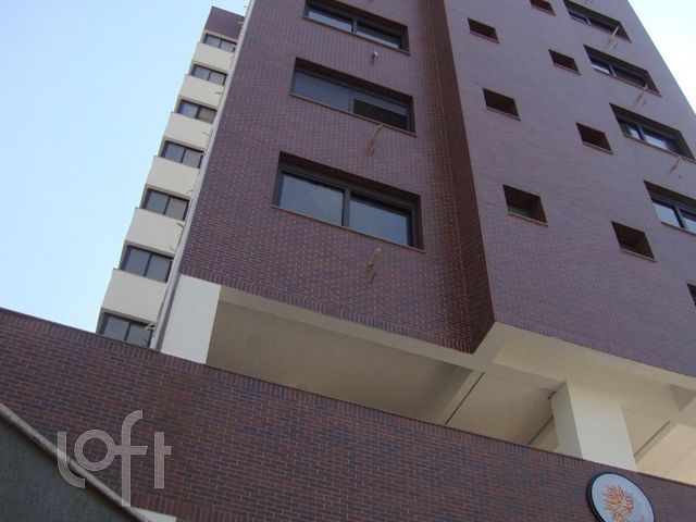 Apartamento com 70m², 2 dormitórios, 1 vaga, Bom Fim em Porto Alegre
