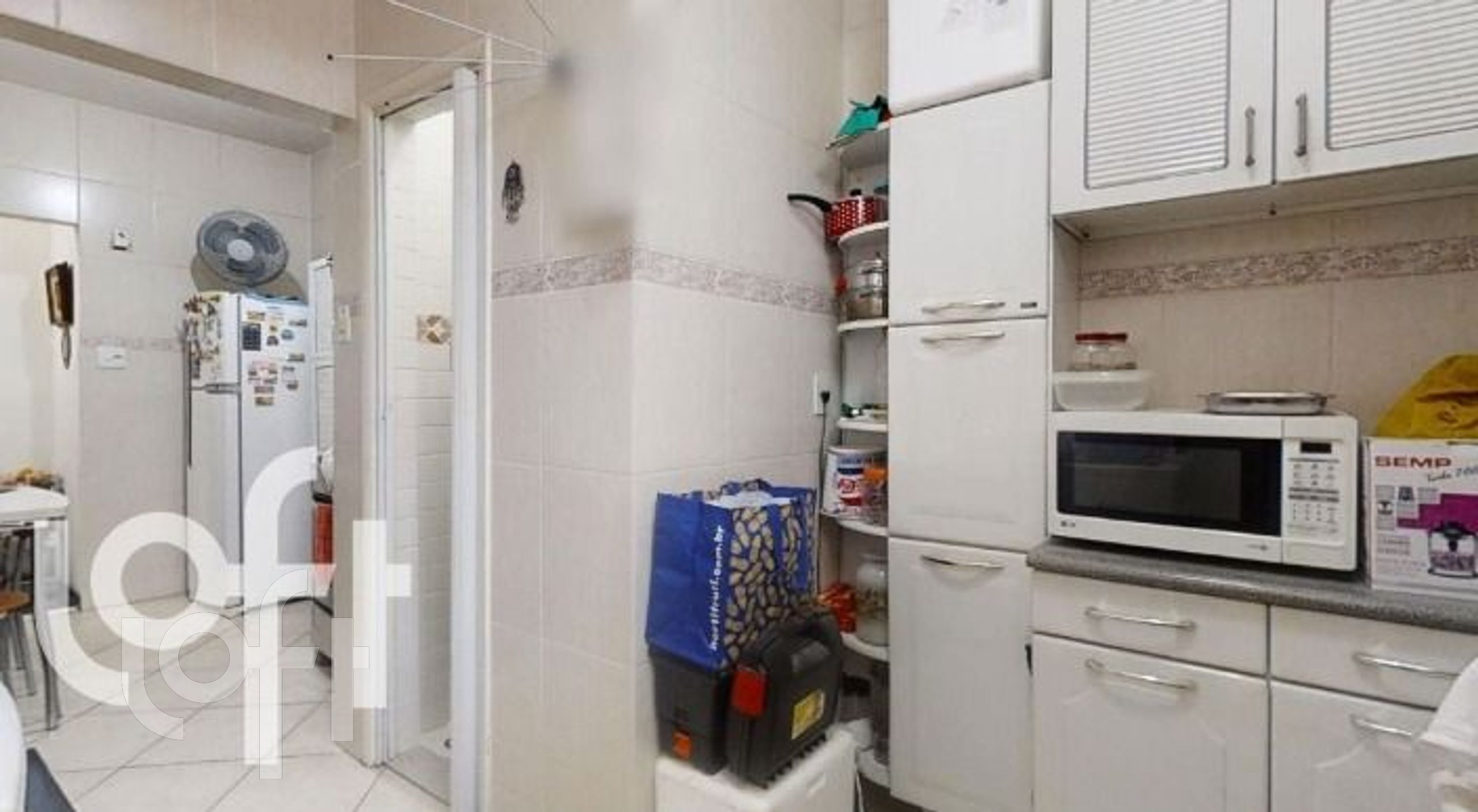 Apartamento à venda com 2 quartos, 62m² - Foto 13