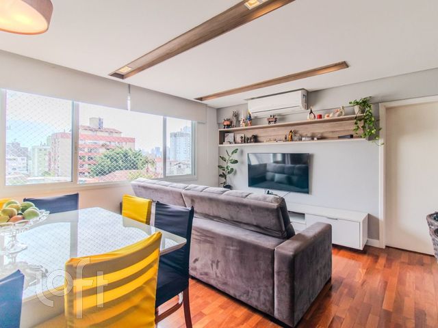 Apartamento com 92m², 3 dormitórios, 1 suíte, 1 vaga, Santana em Porto Alegre