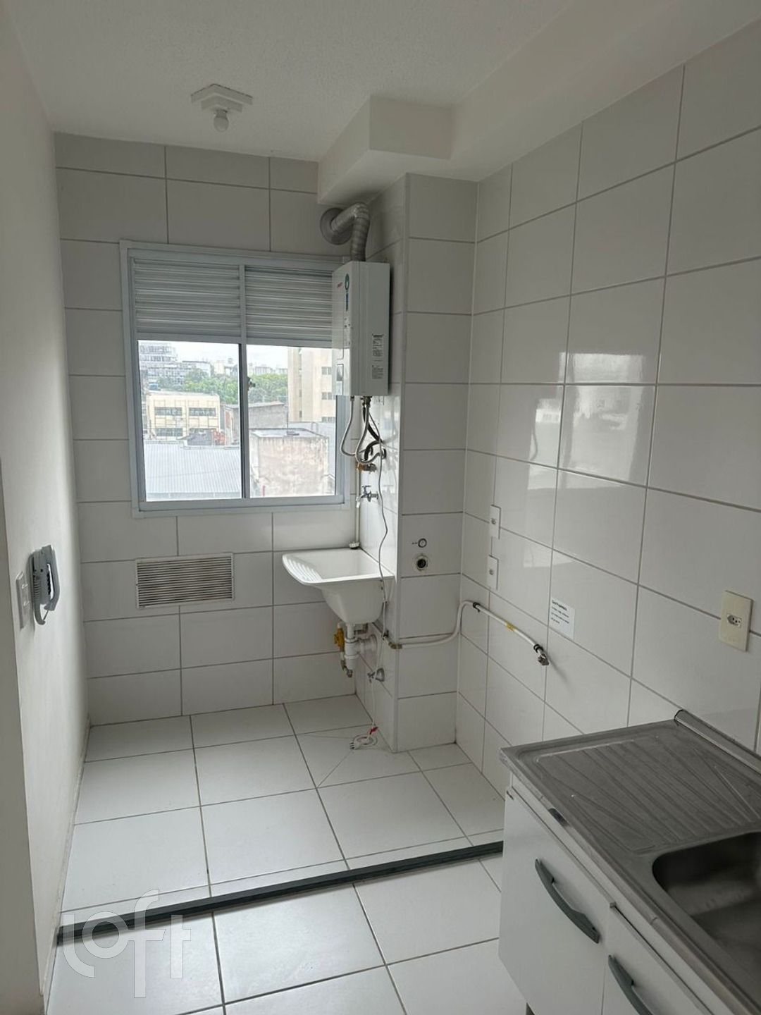 Apartamento à venda com 2 quartos, 42m² - Foto 6