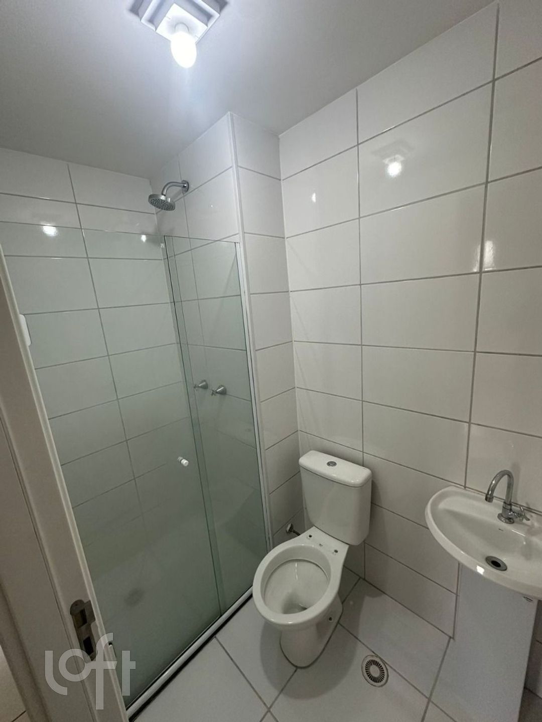 Apartamento à venda com 2 quartos, 42m² - Foto 15