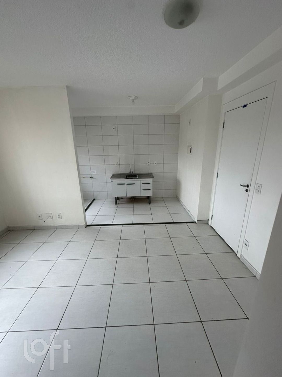 Apartamento à venda com 2 quartos, 42m² - Foto 3