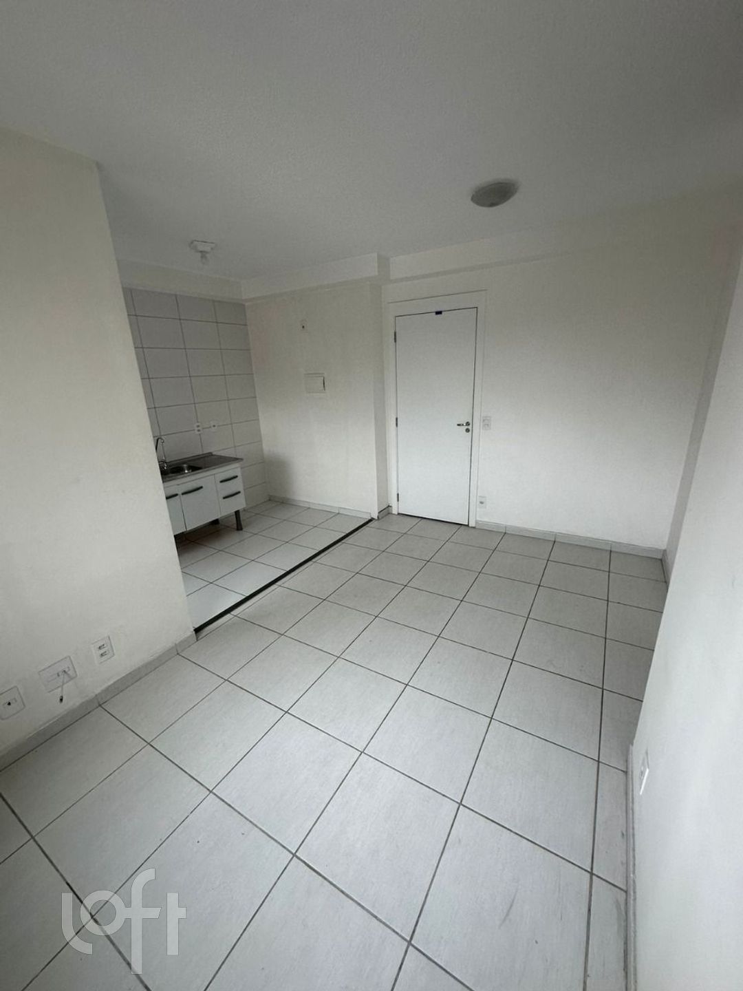 Apartamento à venda com 2 quartos, 42m² - Foto 4