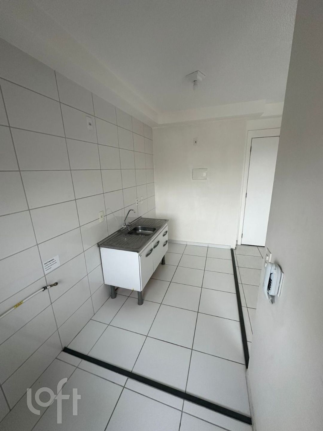 Apartamento à venda com 2 quartos, 42m² - Foto 7