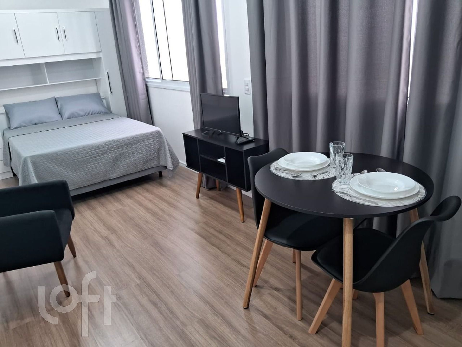 Apartamento à venda com 1 quarto, 26m² - Foto 1