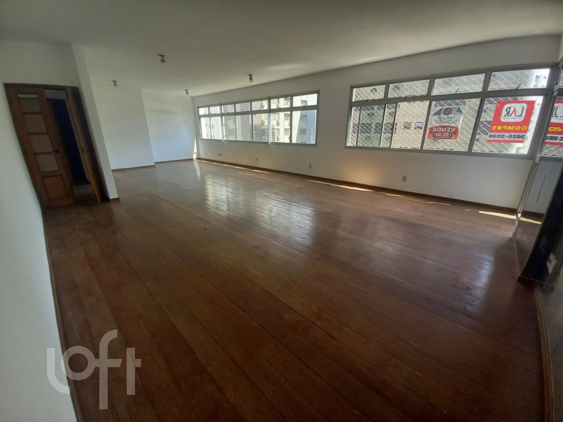 Apartamento à venda com 4 quartos, 300m² - Foto 2