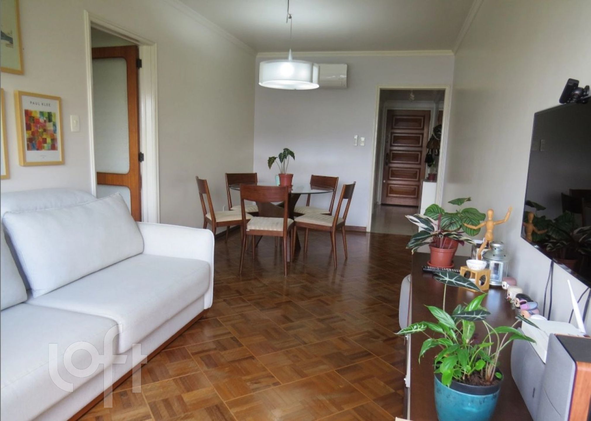 Apartamento com 70m², 2 dormitórios, Menino Deus em Porto Alegre