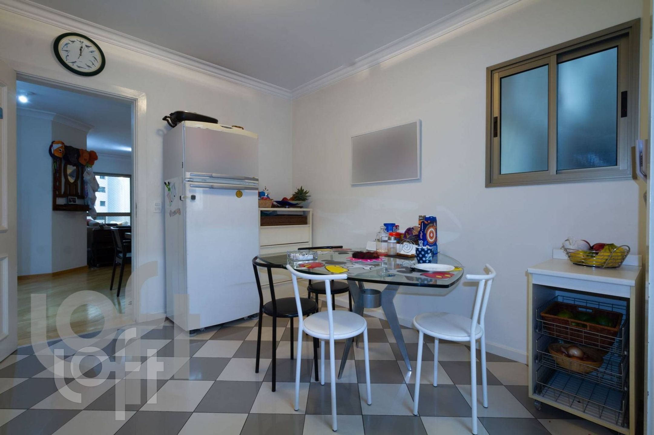 Apartamento à venda com 4 quartos, 200m² - Foto 26